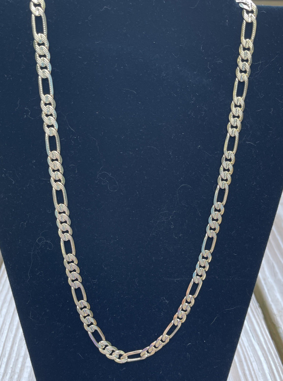 Men’s Figaro 18k Gold Plated Hip Hop Chain Necklace 23-7/8 inch Weight 40 Grams
