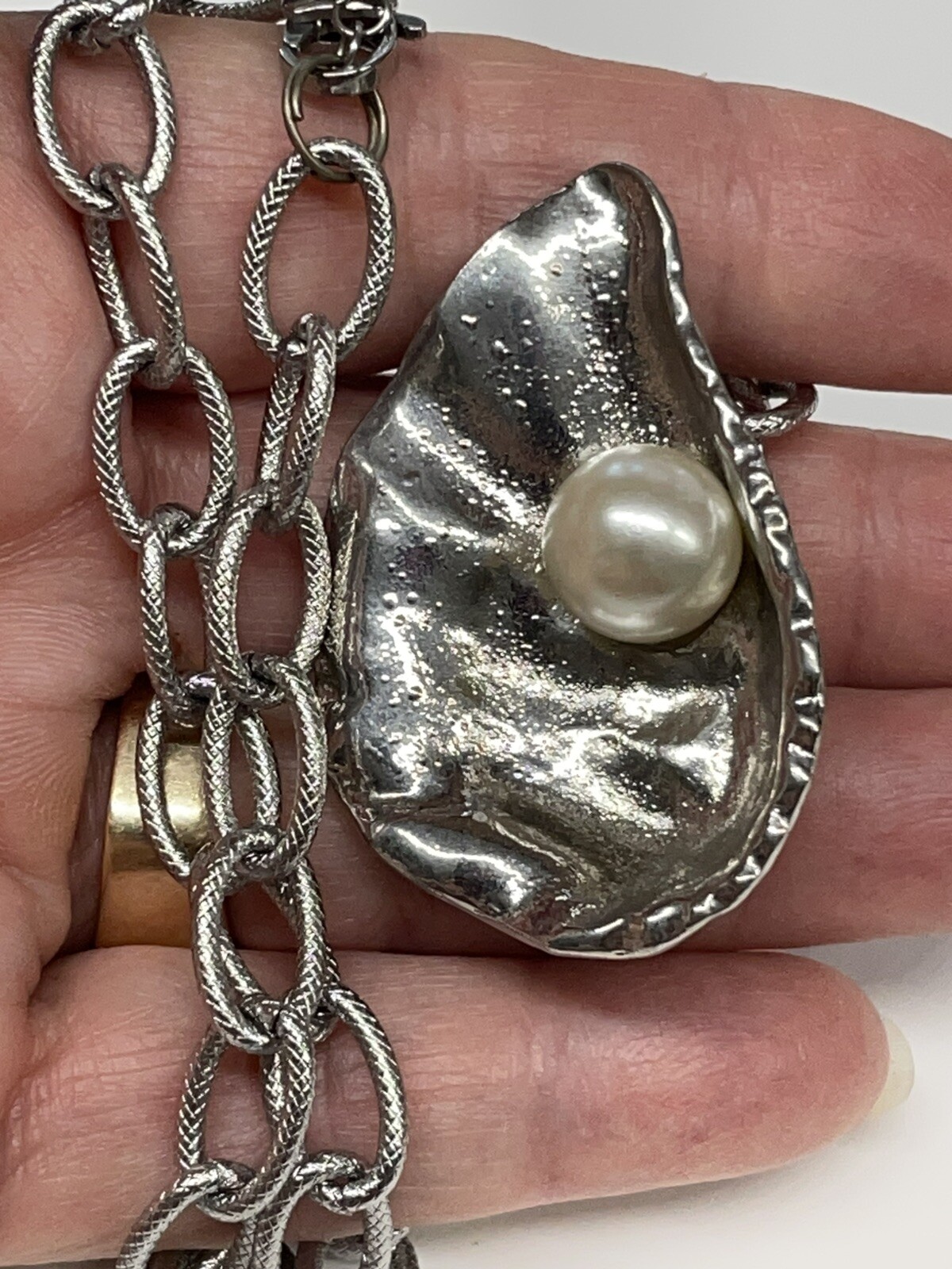 Oyster Shell Pearl Silver Necklace 18″ Stainless Brushed Link Chain Coastal NEW