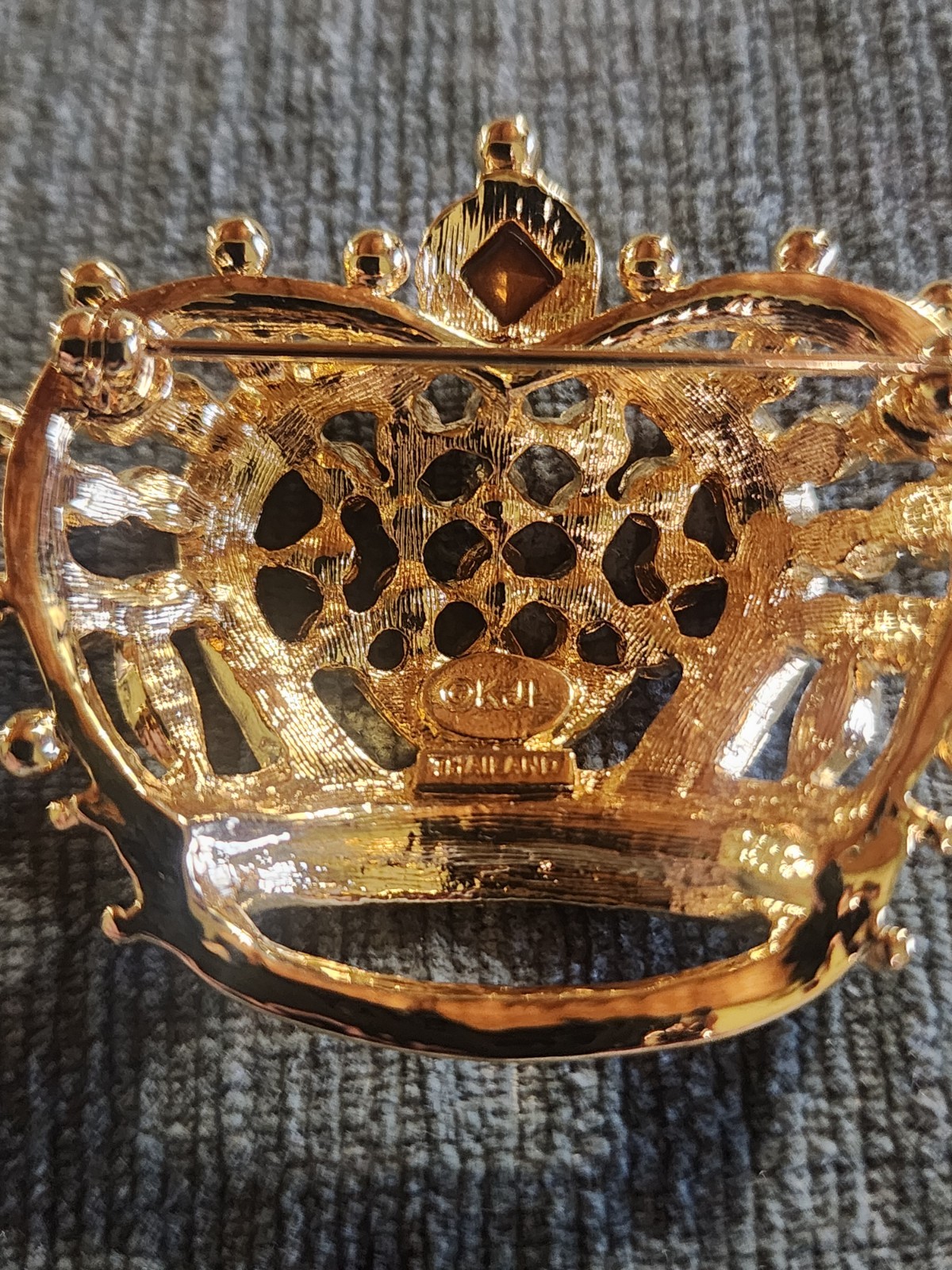 KJL Crown Brooch Gold Tone Multicolor Rhinestone Red Green Blue Thailand