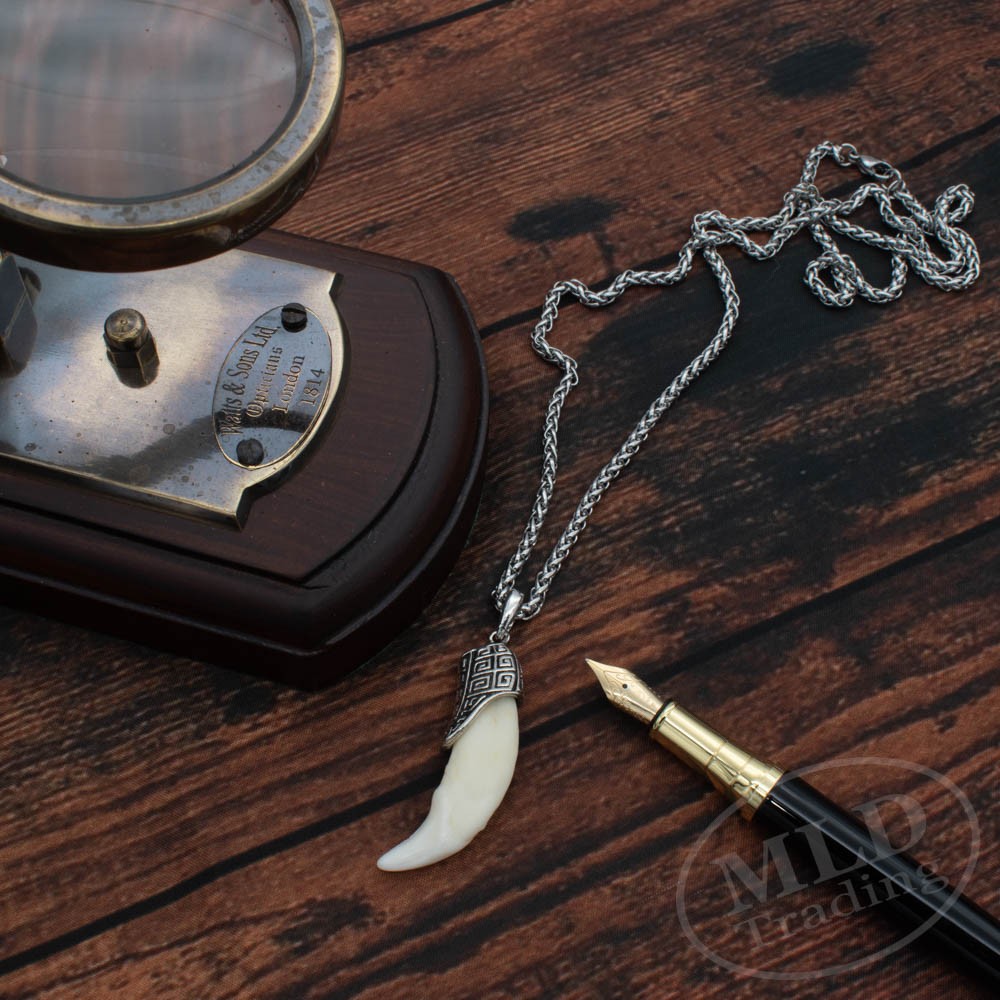 Faux Wolf Tooth Pendant Necklace – Resin & Alloy Cap – Tribal Viking Style