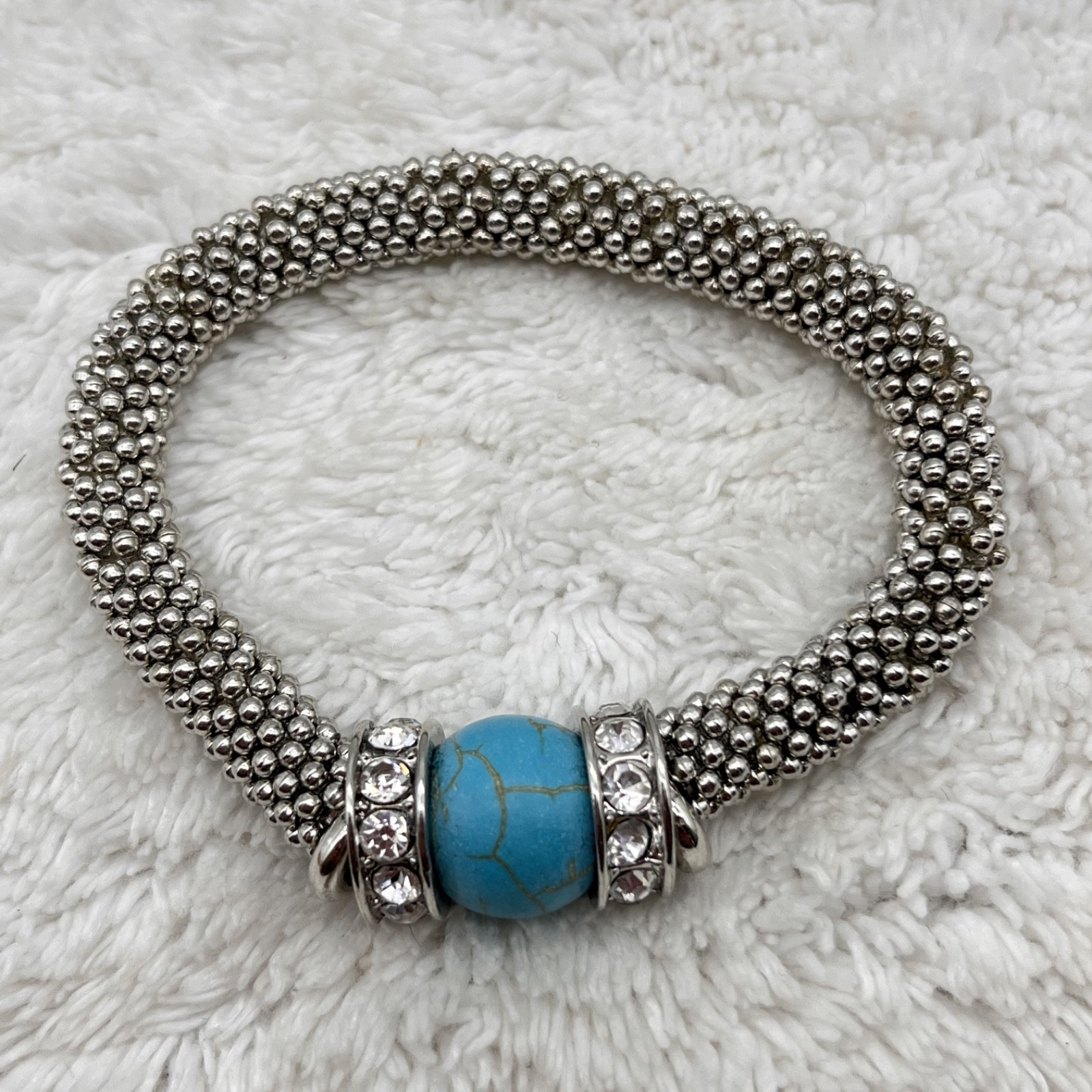 Chunky Southwestern Jewelry Set Necklace Stretch Bracelet Silver Tone Blue Stone