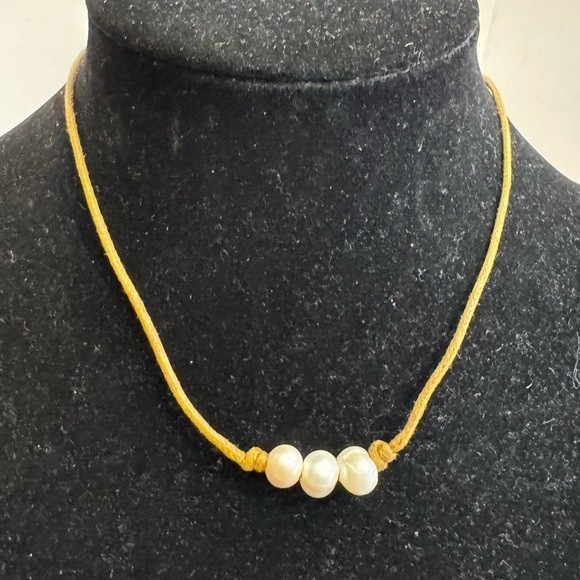 Natural Genuine Freshwater Pearls & Brown Leather Cord Necklace 18”