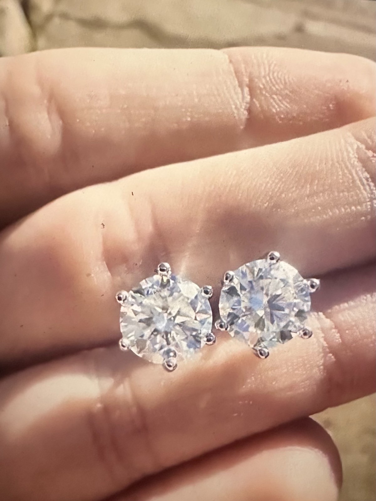 Moissanite Stud Earings Men and Women 0.5Ct VVS1 Diamond, GRA Certified Pair