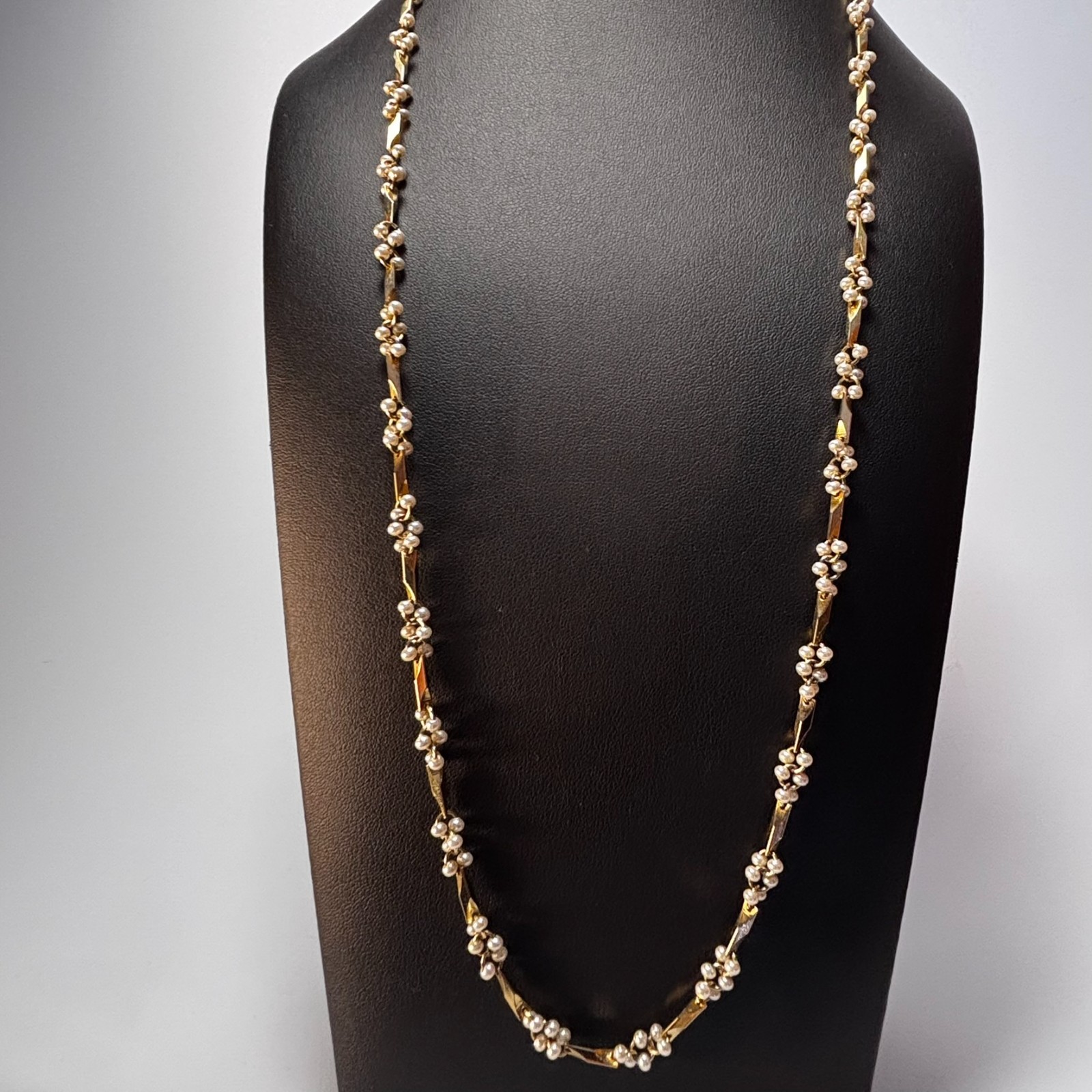 Faux Pearl Cluster Gold Tone Long Necklace White Elegant Jewelry