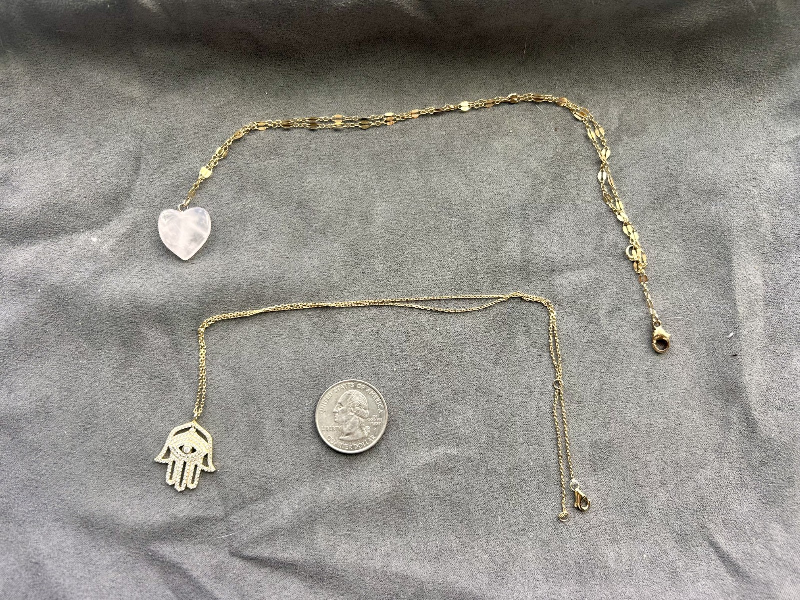 Lot of 2 fashion necklaces rose quartz and Hamsa