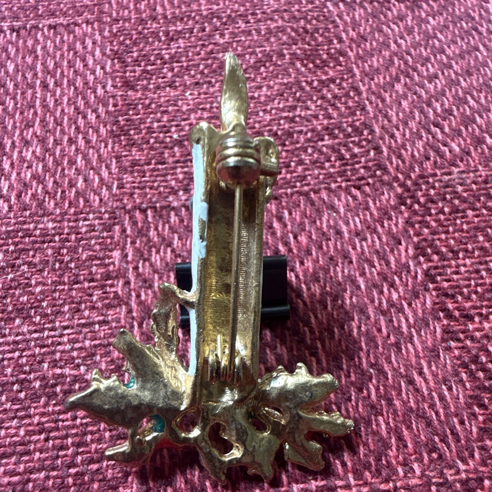 Vtg Christmas lot of 4 brooch pin gold tone enamelled metal multicolor green