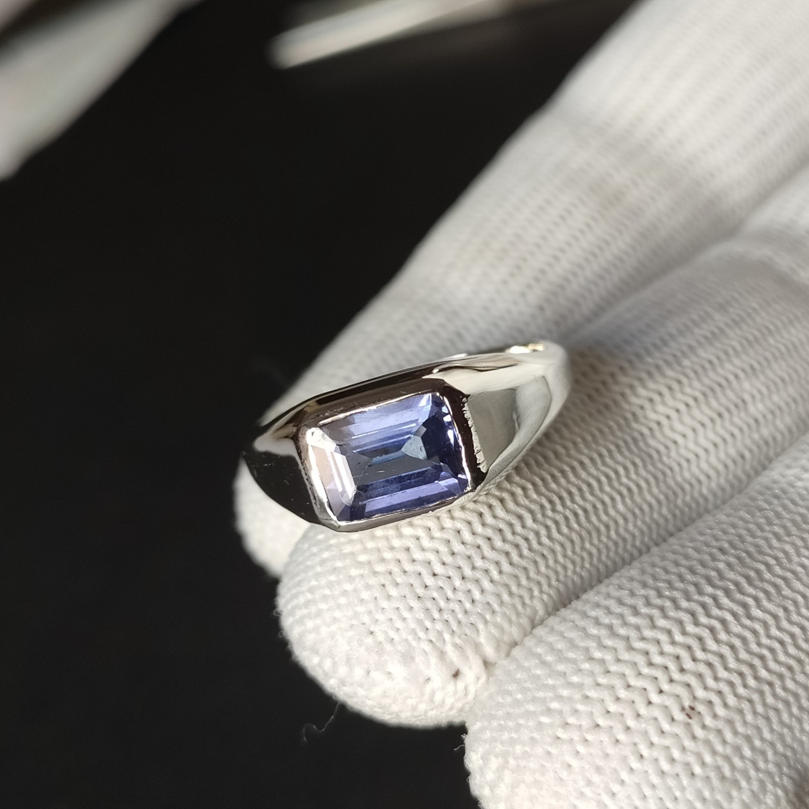 Natural Tanzanite Silver Men Ring, 925 Sterling Silver Wedding & Engagement Ring