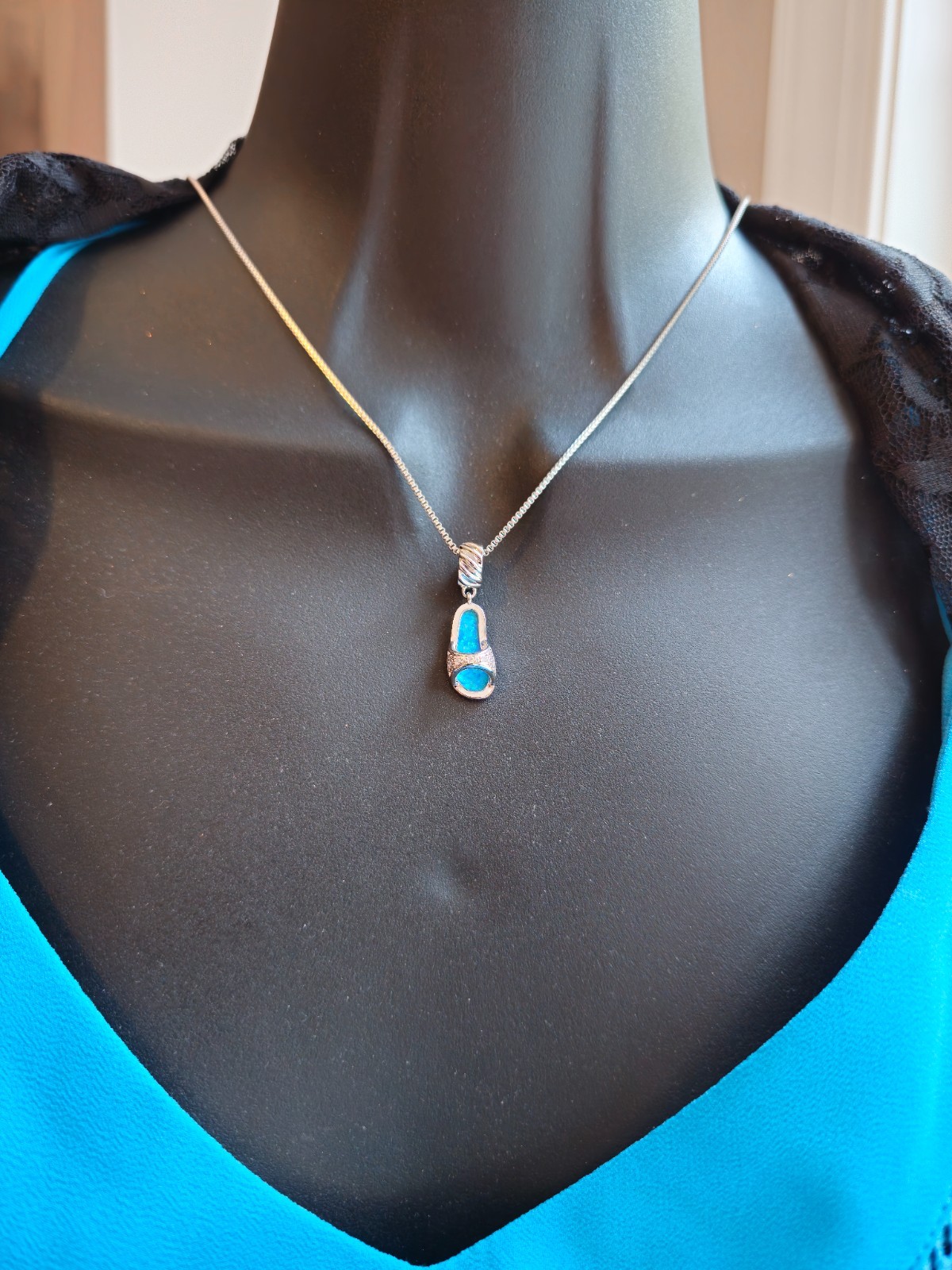 fire opal pendant + chain silver/gold plate jewelry Pinguin Sand Clock Sandal