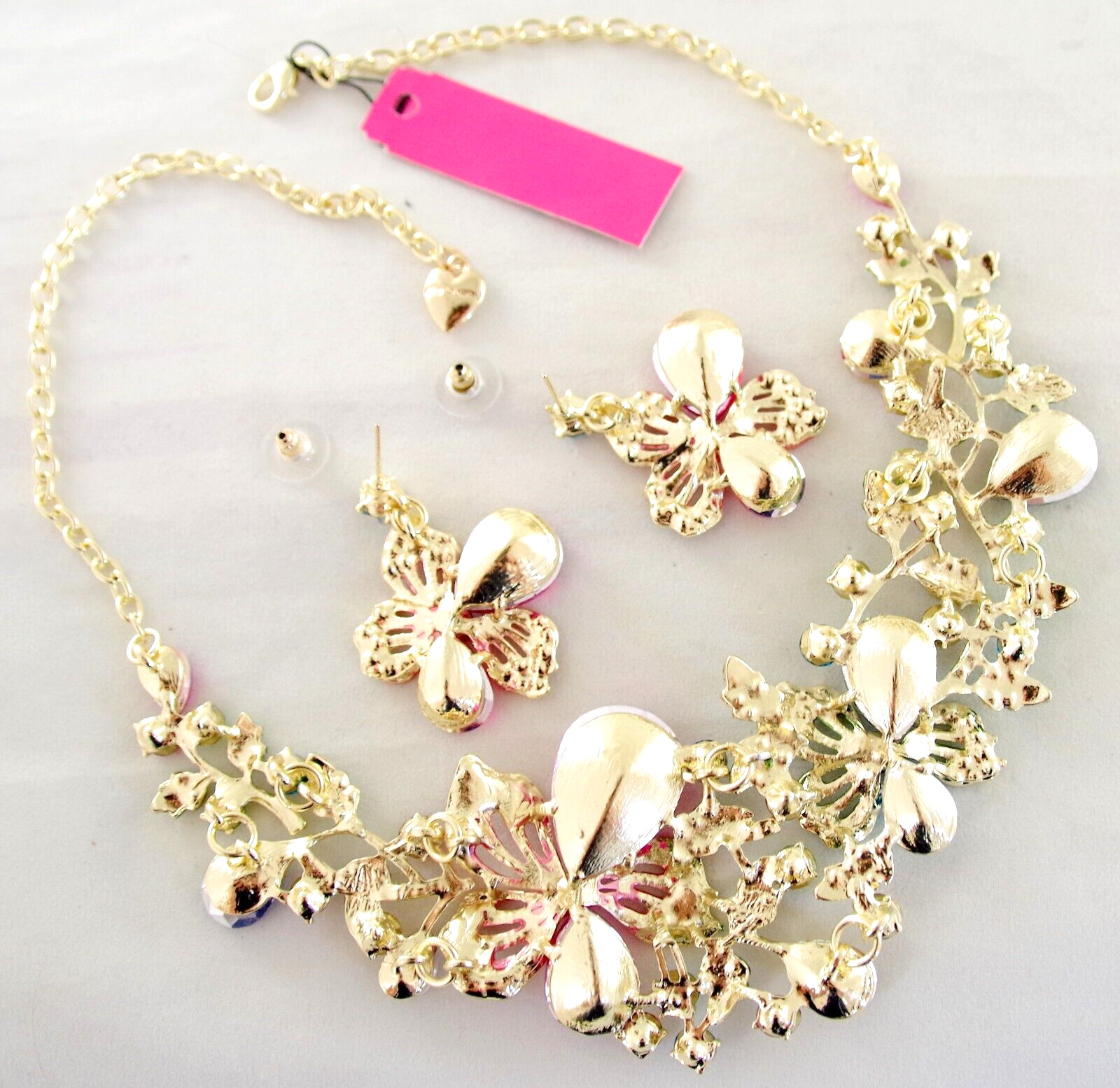 BETSEY JOHNSON MULTICOLOR CRYSTAL FLORAL NECKLACE FLOWER DROP DANGLE EARINGS SET