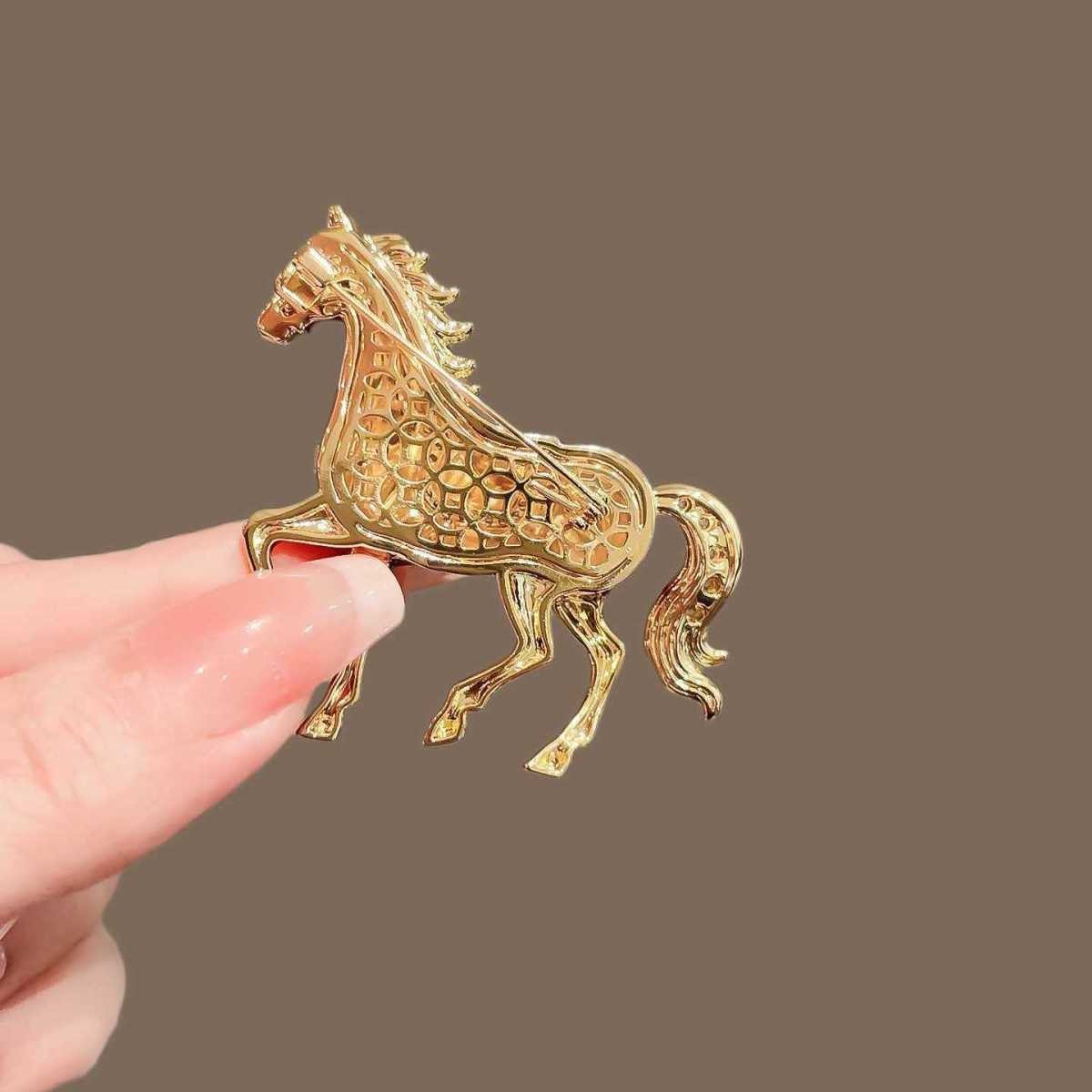 Horse Brooch Lapel Pin Womens Coat Accessory Jewelry