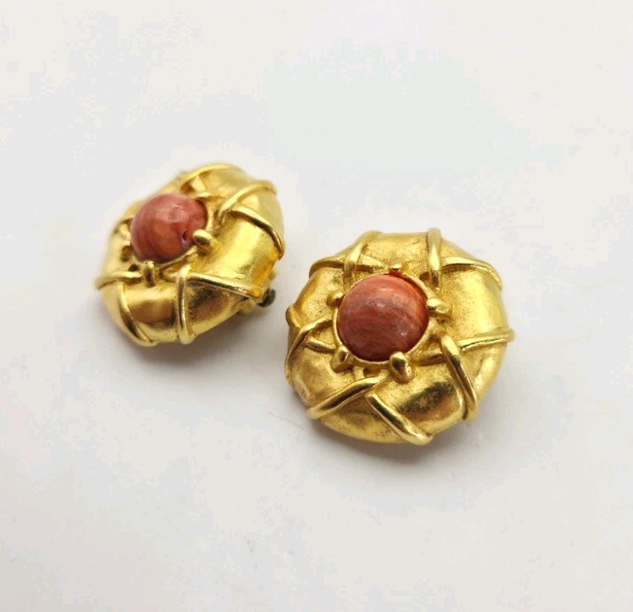 Karl Lagerfeld Chunky Gold Tone Orange Cabs Clip Ons Earrings Designer Signed 1″