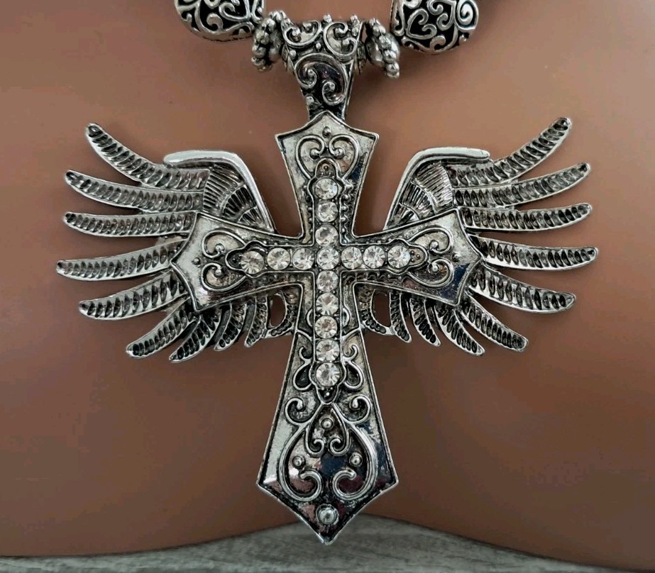 Biker Heavy Metal Wings Cross Rhinestone Hearts Silver Necklace Earring Set