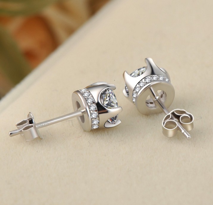 925 STERLING SILVER Diamonique Cubic Zirconia Crown STUD Earrings 8mm Gift L18