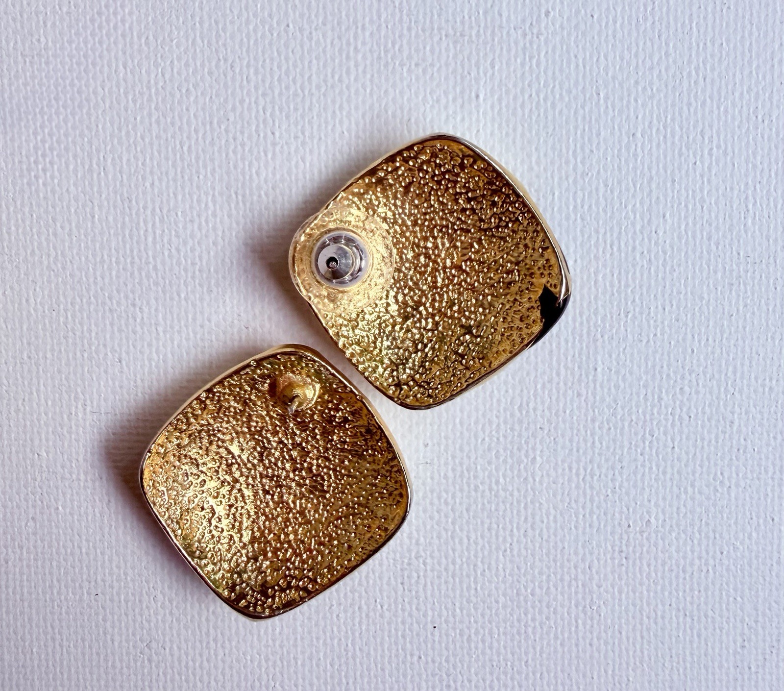 Vintage Gold Tone Enamel Earrings Lot 2 Pairs Pierced & Clip On Ivory Black