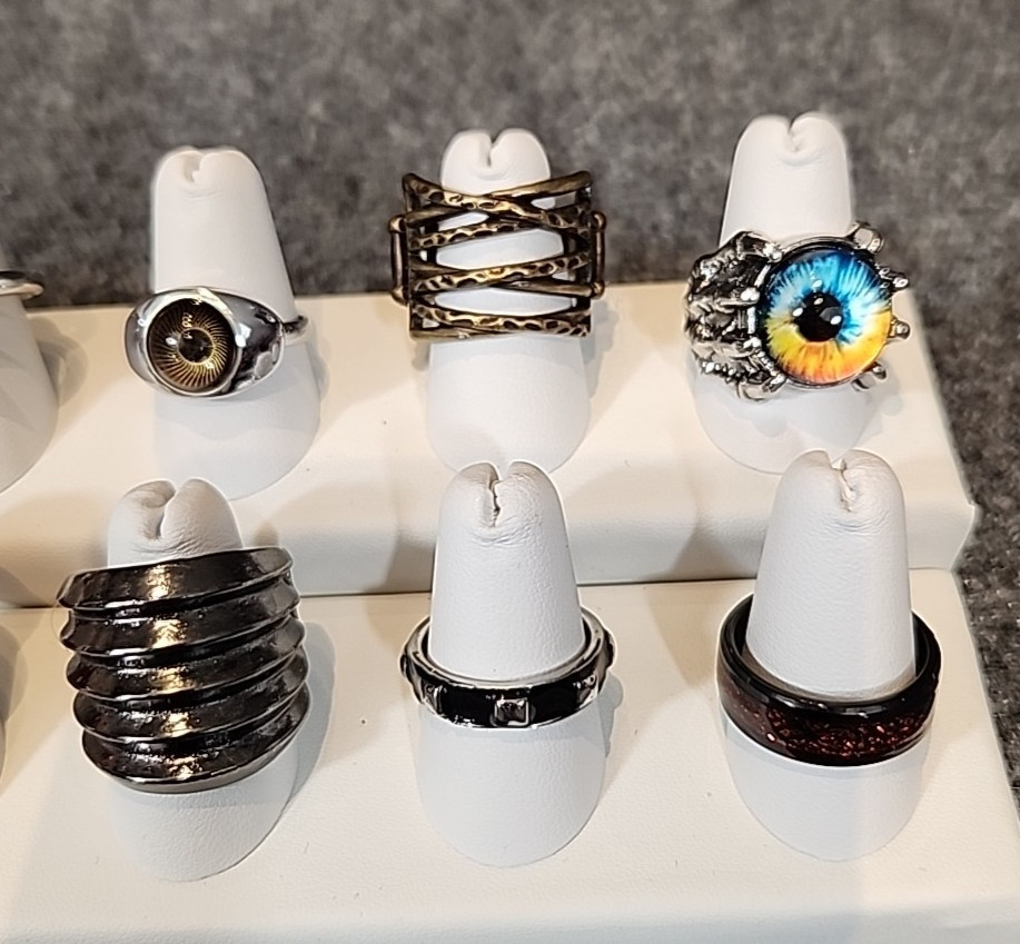 Jewelry 12 Rings Gothic Theme Adjusts Sized Stretch Lot #188 See Description