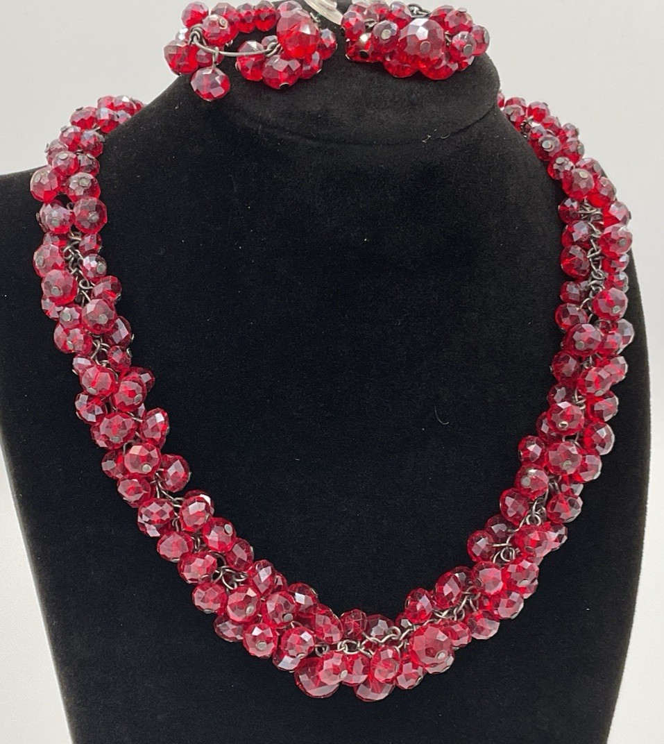 White House Black Market Cherry Red Crystal Beaded Necklace 20″ And Earrings