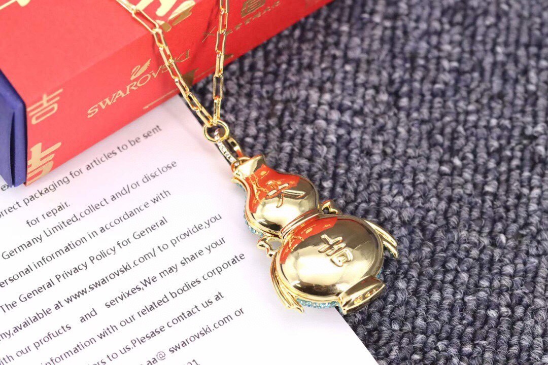 Swarovski “Great Fortune” Gourd Vase Necklace