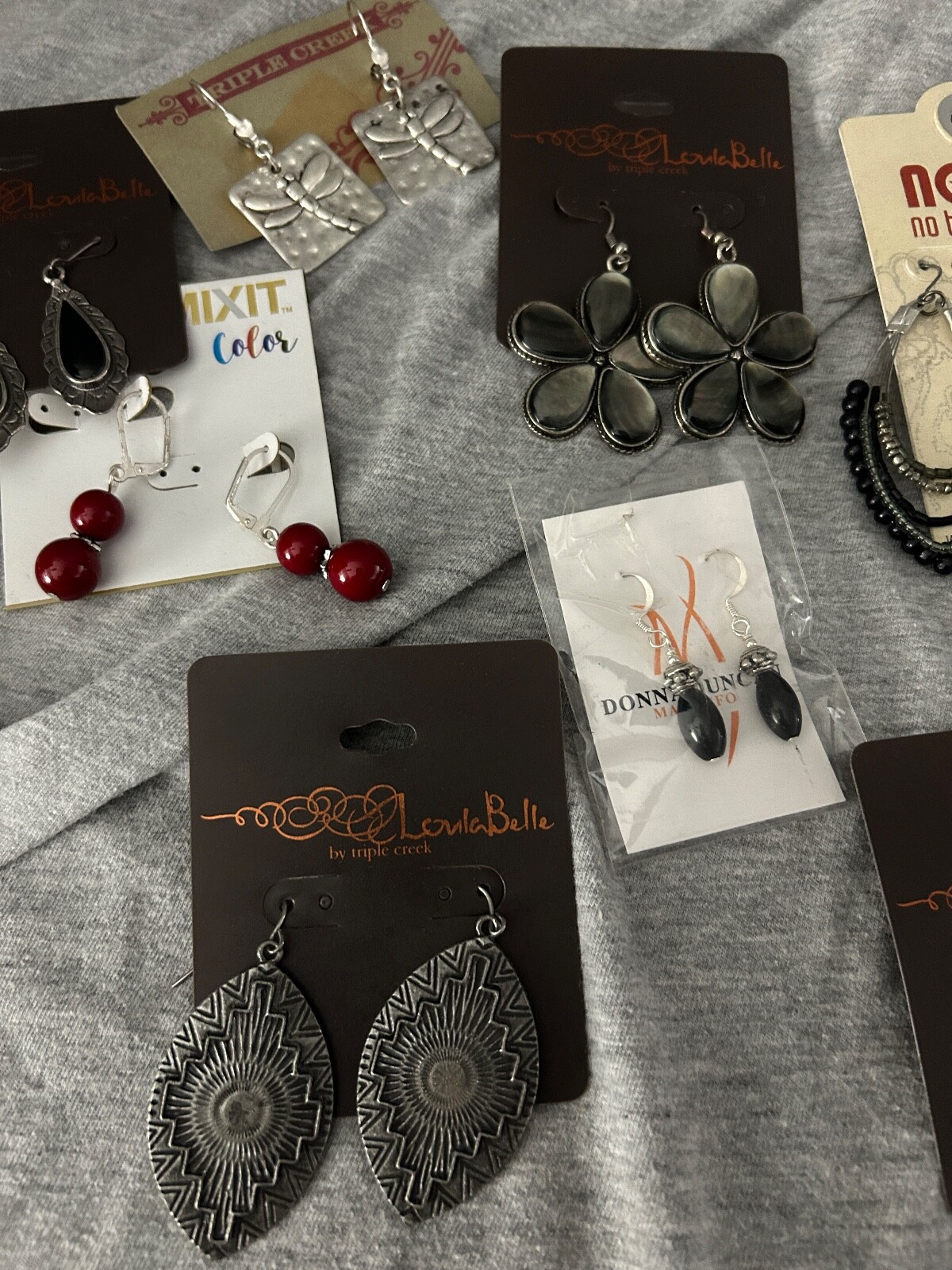 Modern Lot of 13 Earrings Sets