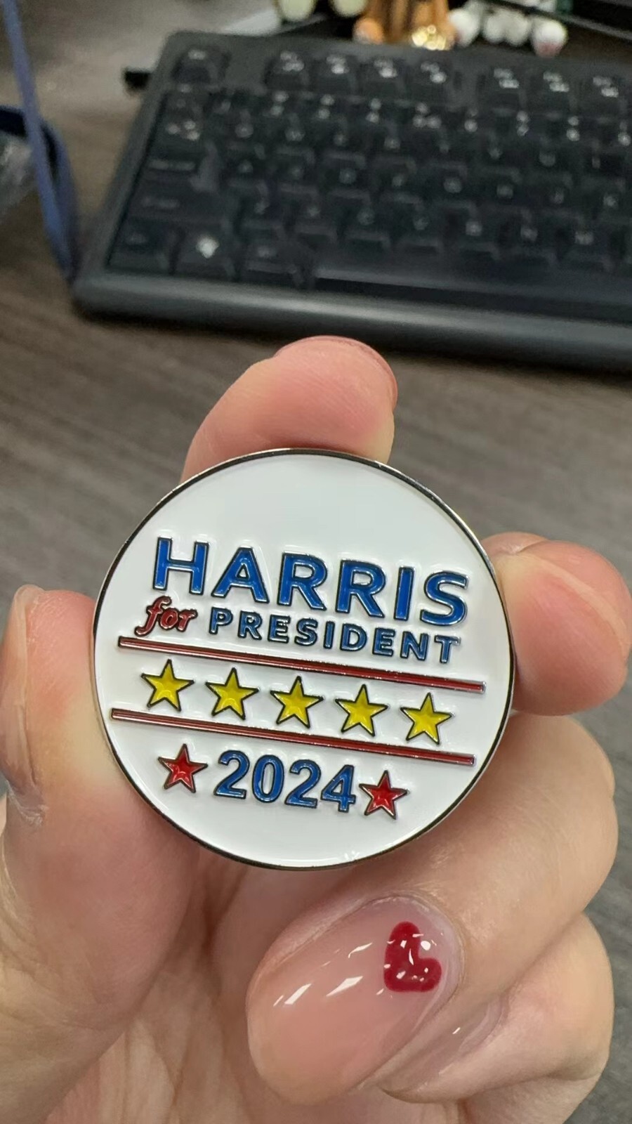 Kamala Harris for president 2024 1.15inch round lapel pin individually wrapped