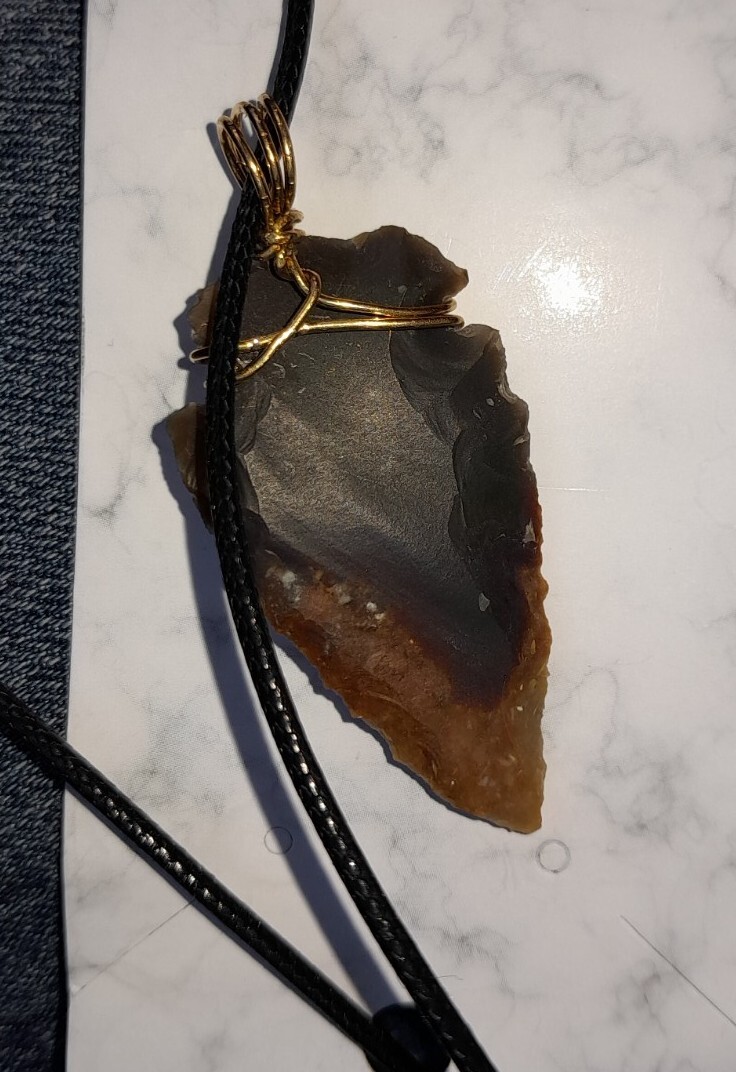 Natural Stone Arrowheads necklaces male female new pendants jewelry Gifts unisex