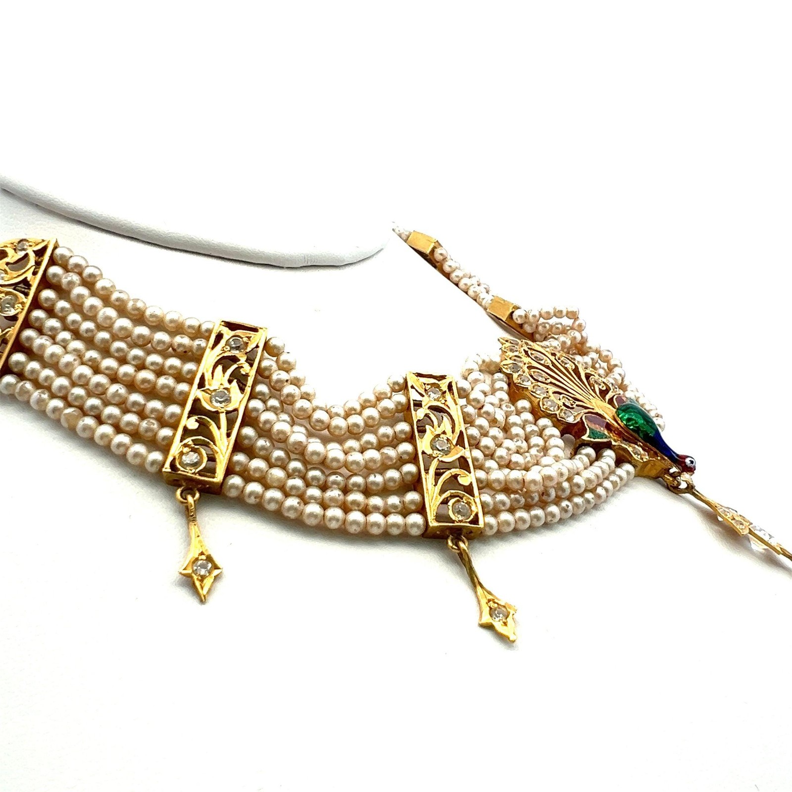 2.50 Carat Round Brilliant CZ 22 Karat Yellow Gold Peacock Motif Necklace