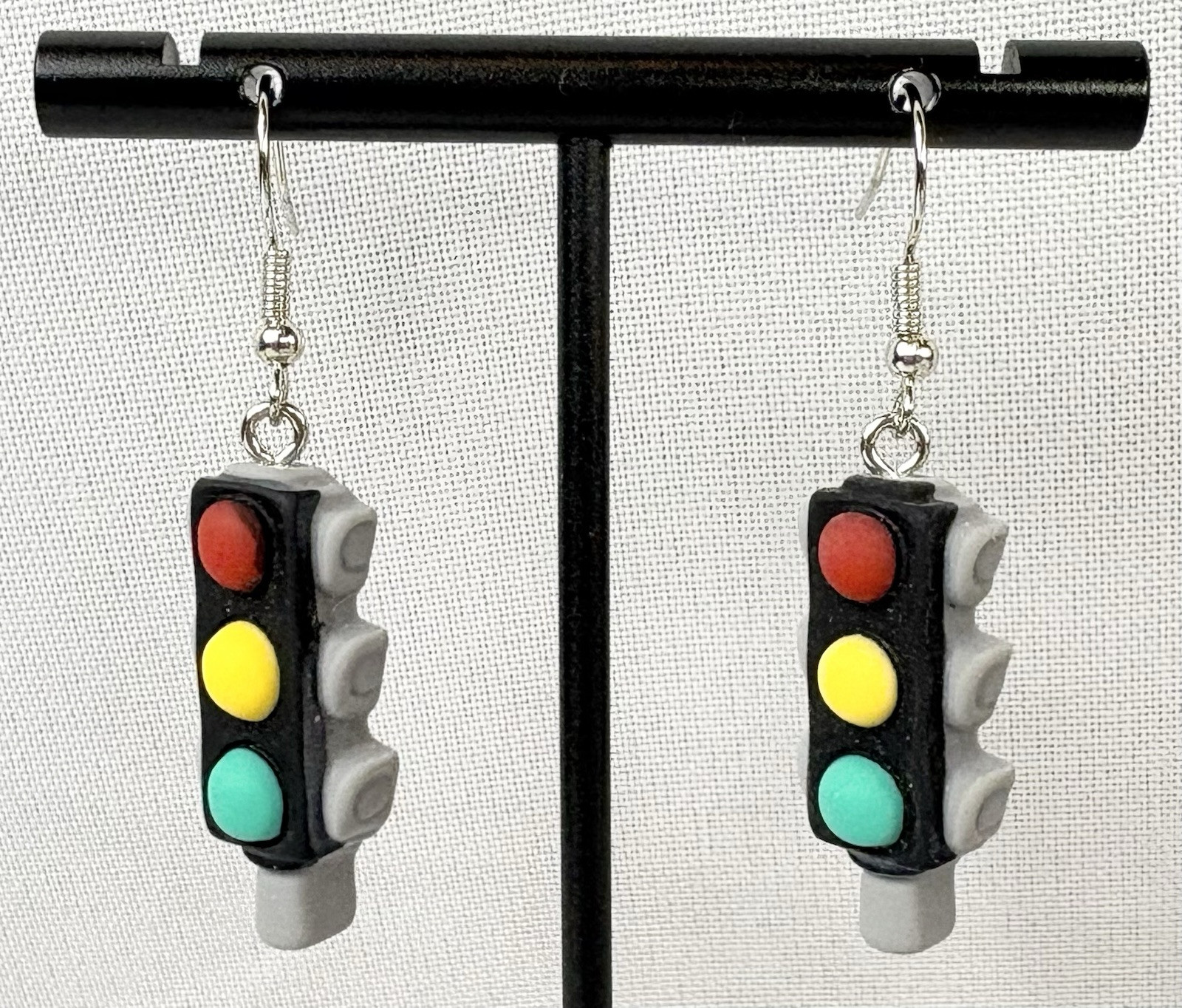 Hook Drop Dangle Silver Tone Earrings Gray Stoplights Traffic City Street Signs