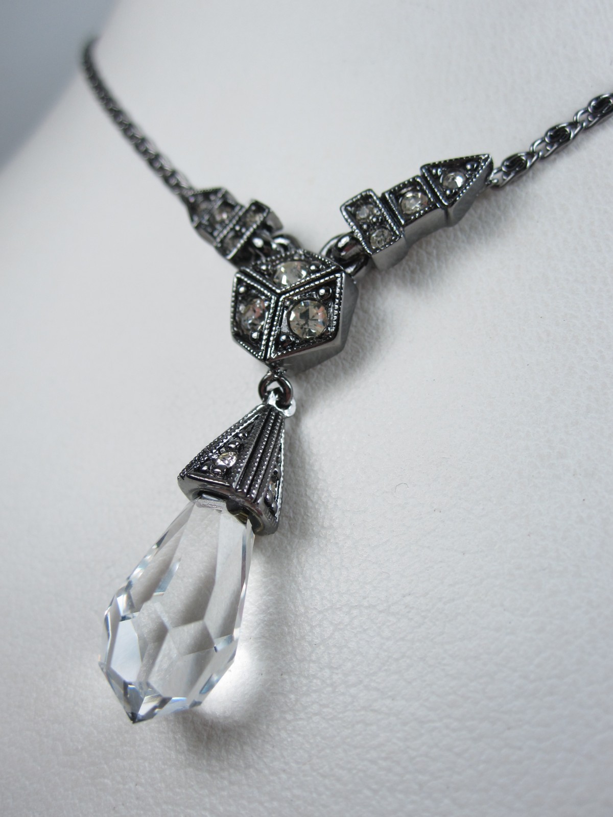 Nina Ricci Rhodium Plated Necklace with Swarovski Crystals 16-18″ – 9554