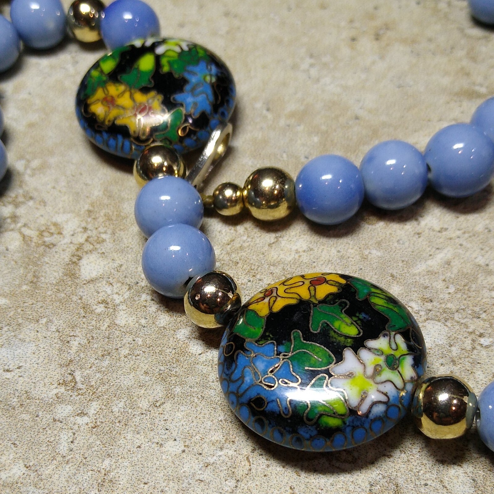 CERAMIC Bead Chinese CLOISONNE Lily Flower Ivy 20″ Necklace Periwinkle Tone EUC!
