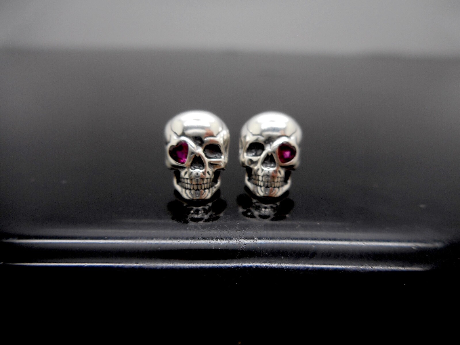 New Solid 925 Sterling Silver Skull 10mm Stud Earrings