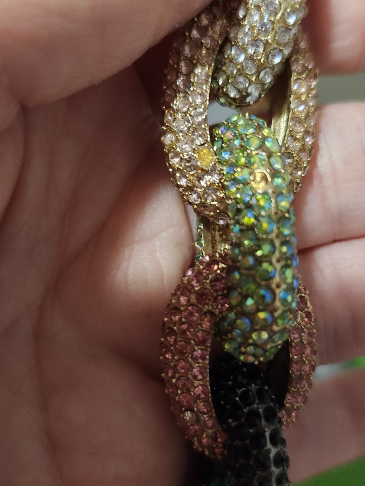 Fashion Statement Bracelet 8″-9″ Multicolor Pave Crystal Chunky Bold Chain Link