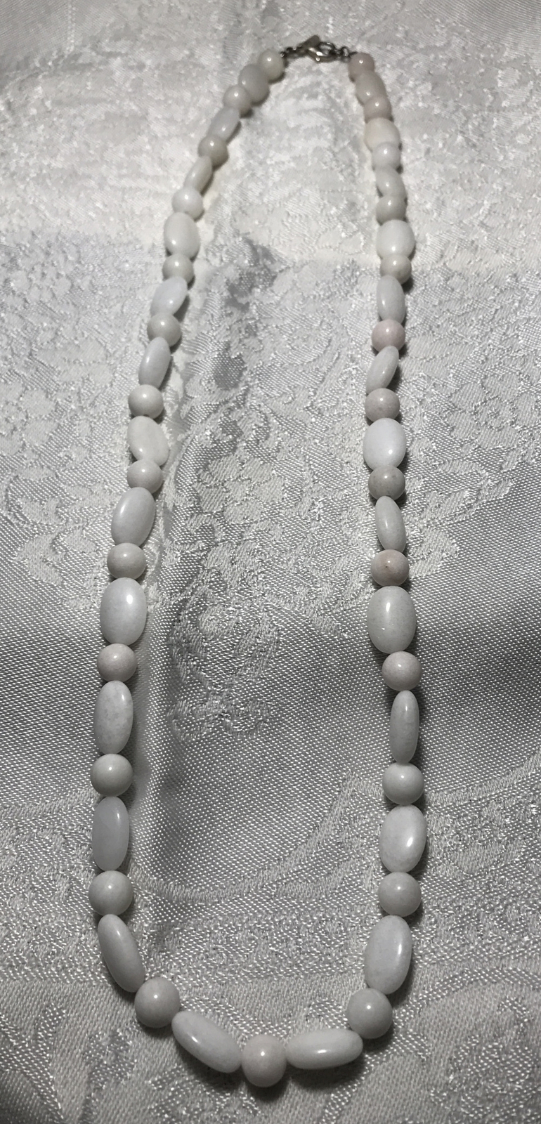 23” Long Vintage Roman RMN Brand White Stone Necklace Oval & Round Bead