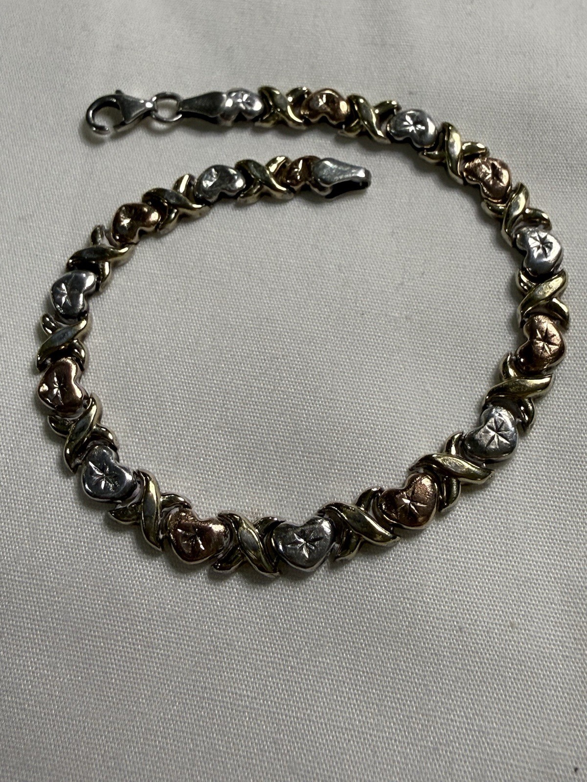 22K (916) solid gold bracelet crafted in Turkey