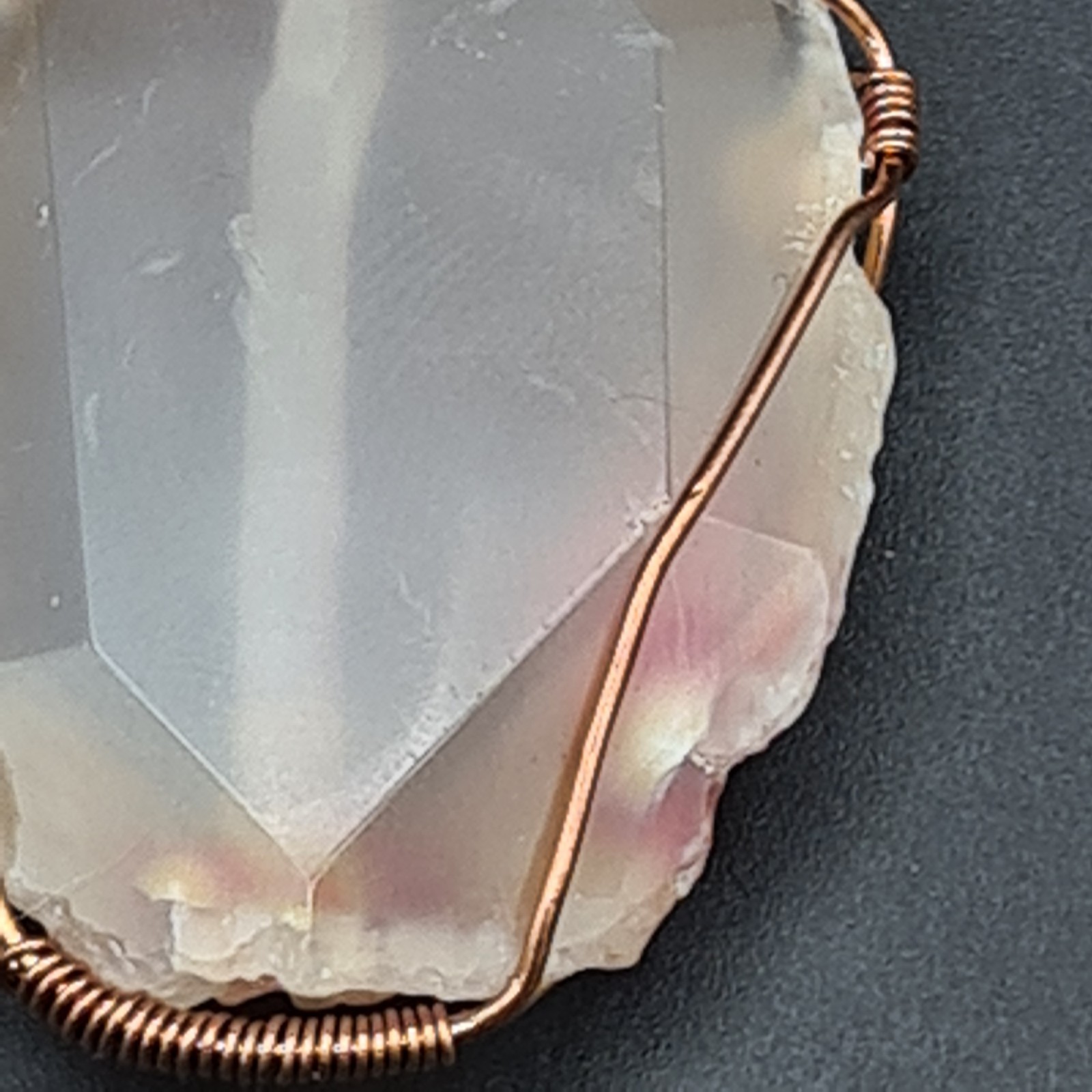Artisan Pendant copper wire wrapped Agate or Chalcedony Freeform loops Boho H6cm