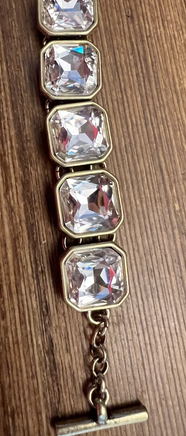 Big Rhinestone Bracelet 7-8 Inch Gold Base