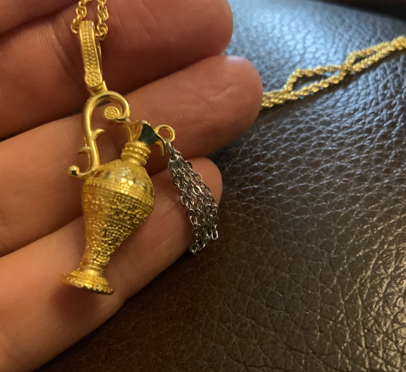Museum Amphora Vase Medieval Necklace Chain Gold Antique VTG Boho Greek Tassel