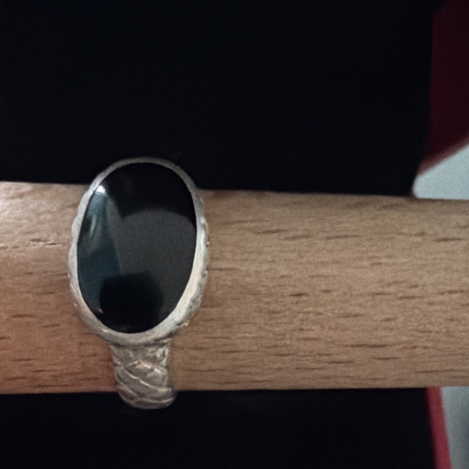 Oval Black Onyx Bezel Set Silver Signet Band Ring Signed Pre-Owned Size 7.75
