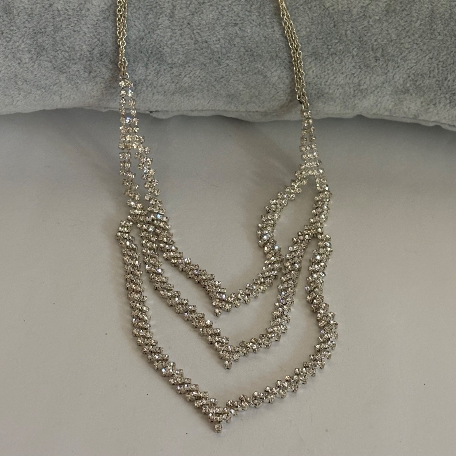 Rhinestone Layered Necklace Silver Tone Lobster Clasp Adjustable Elegant Formal