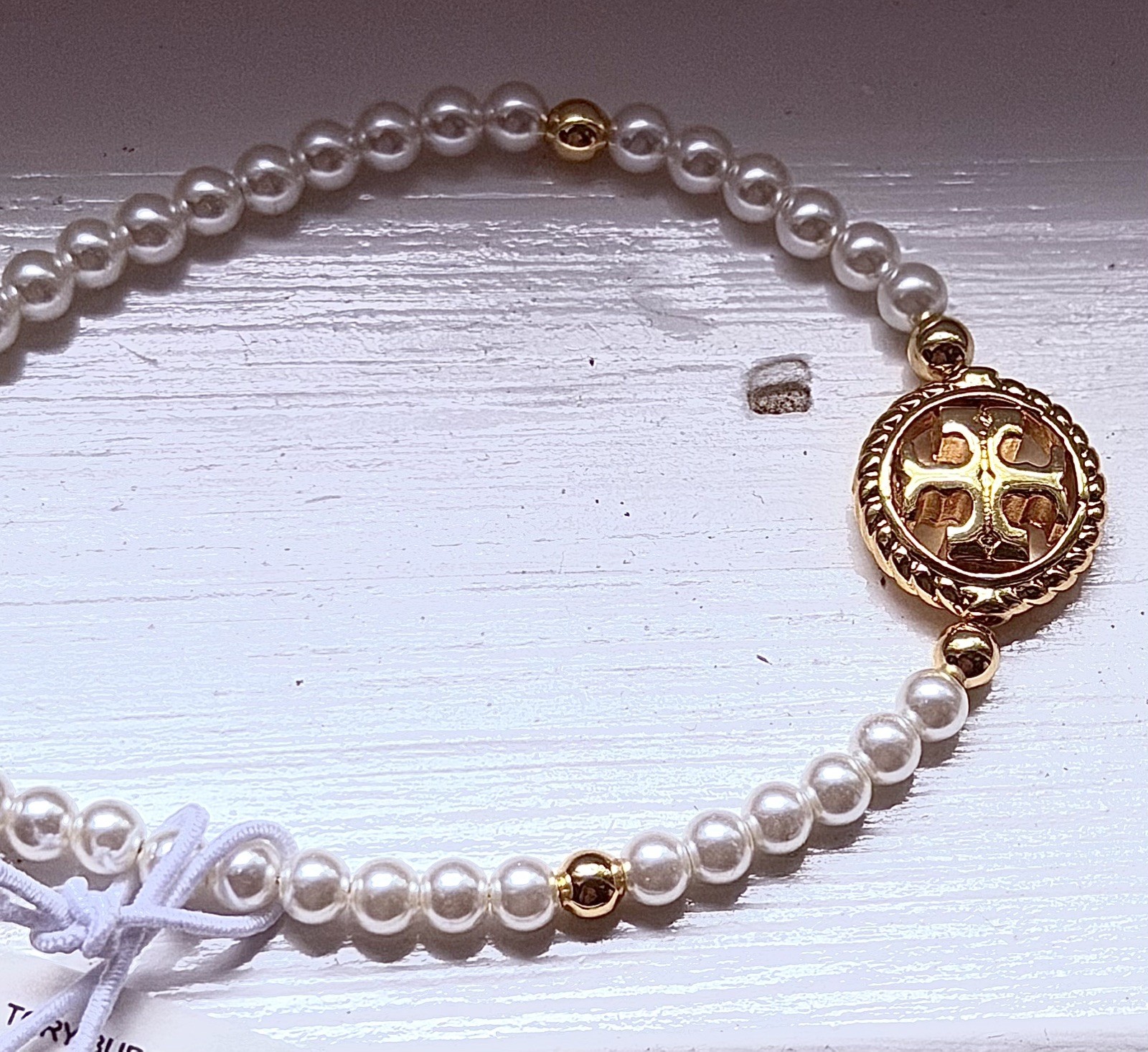 Tory Burch Rope Logo Slider Pearl Bracelet in Gold Sexy Fancy