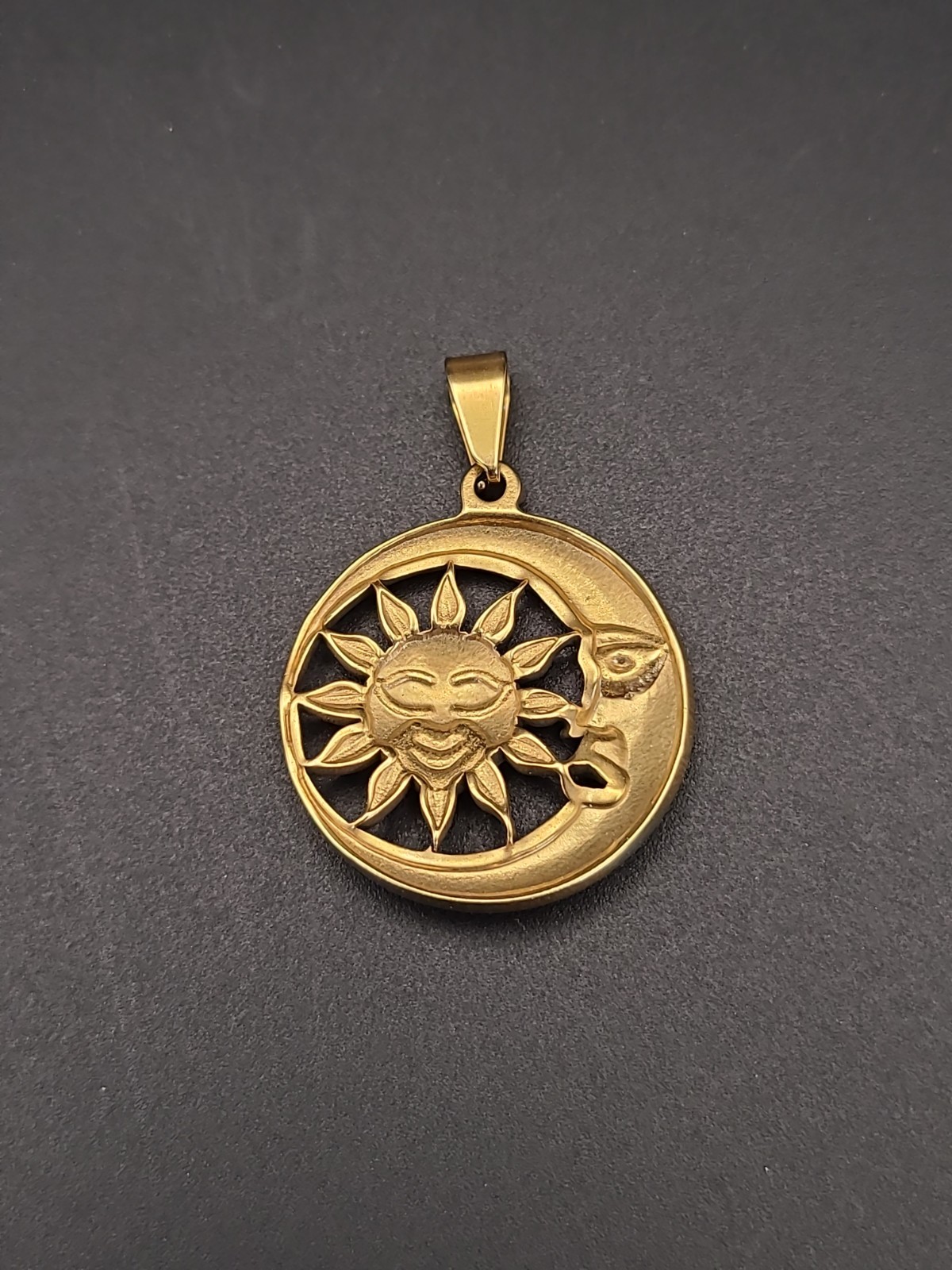 Vintage Style Sun Moon Face Pendant Gold Tone Celestial Astrology Jewelry Charm
