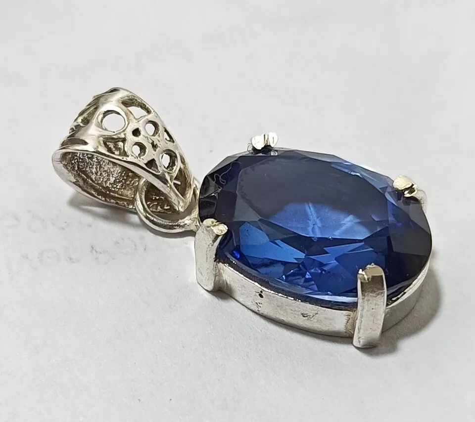 Certified 28.45 Ct Natural Blue Sapphire Oval Cut 925 Silver Pendant Gemstone