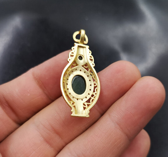 Genuine Green Jade Jasper Gold Plated Cubic Zirconia Gourd Vase Pendant Necklace
