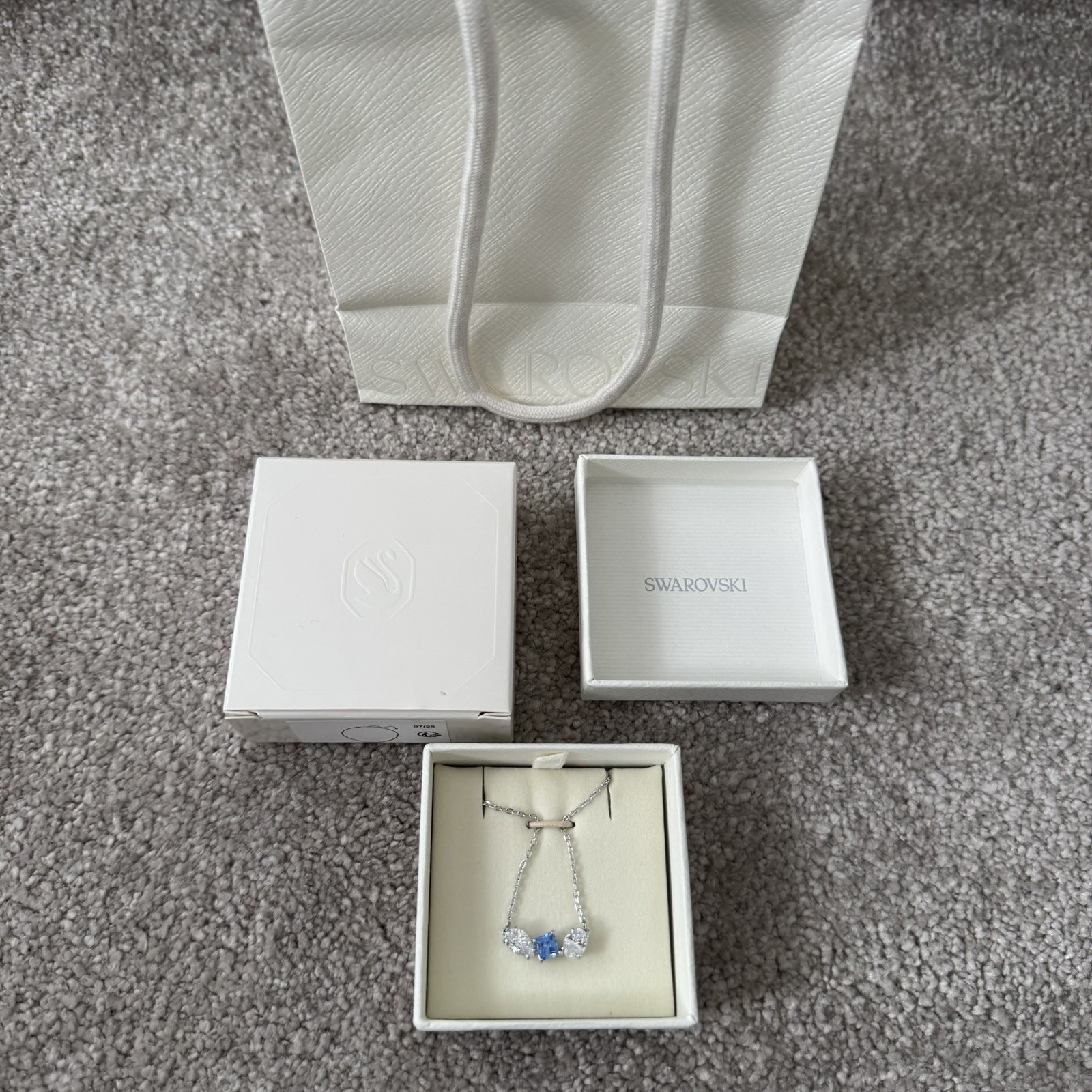 Swarovski Mesmera Blue & White Mixed Cut Pendant – Brand new in box