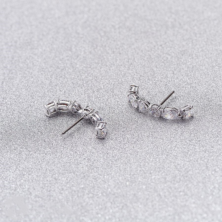 Swarovski half-ring C- shaped earrings Crystal pierced earrings