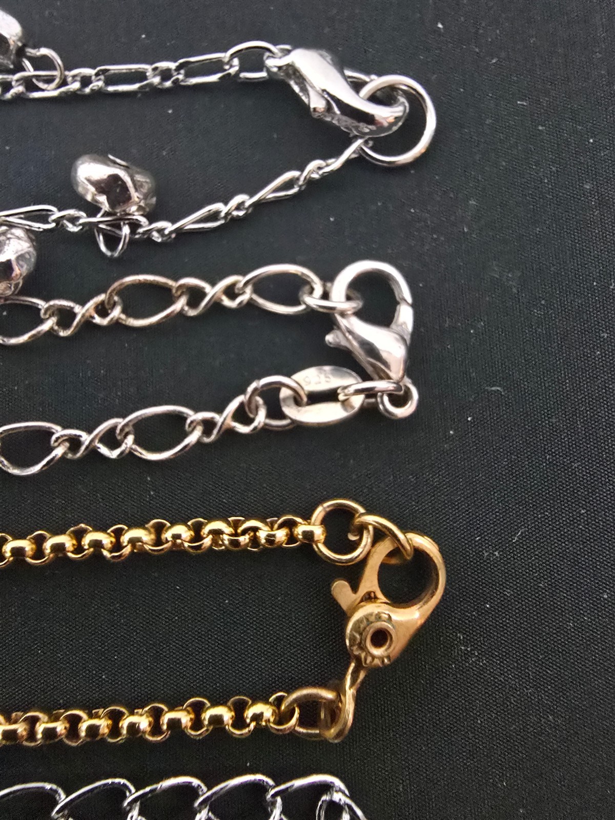 Lot of (14) Necklaces Mixed Metals/Materials (925,avon,monet)