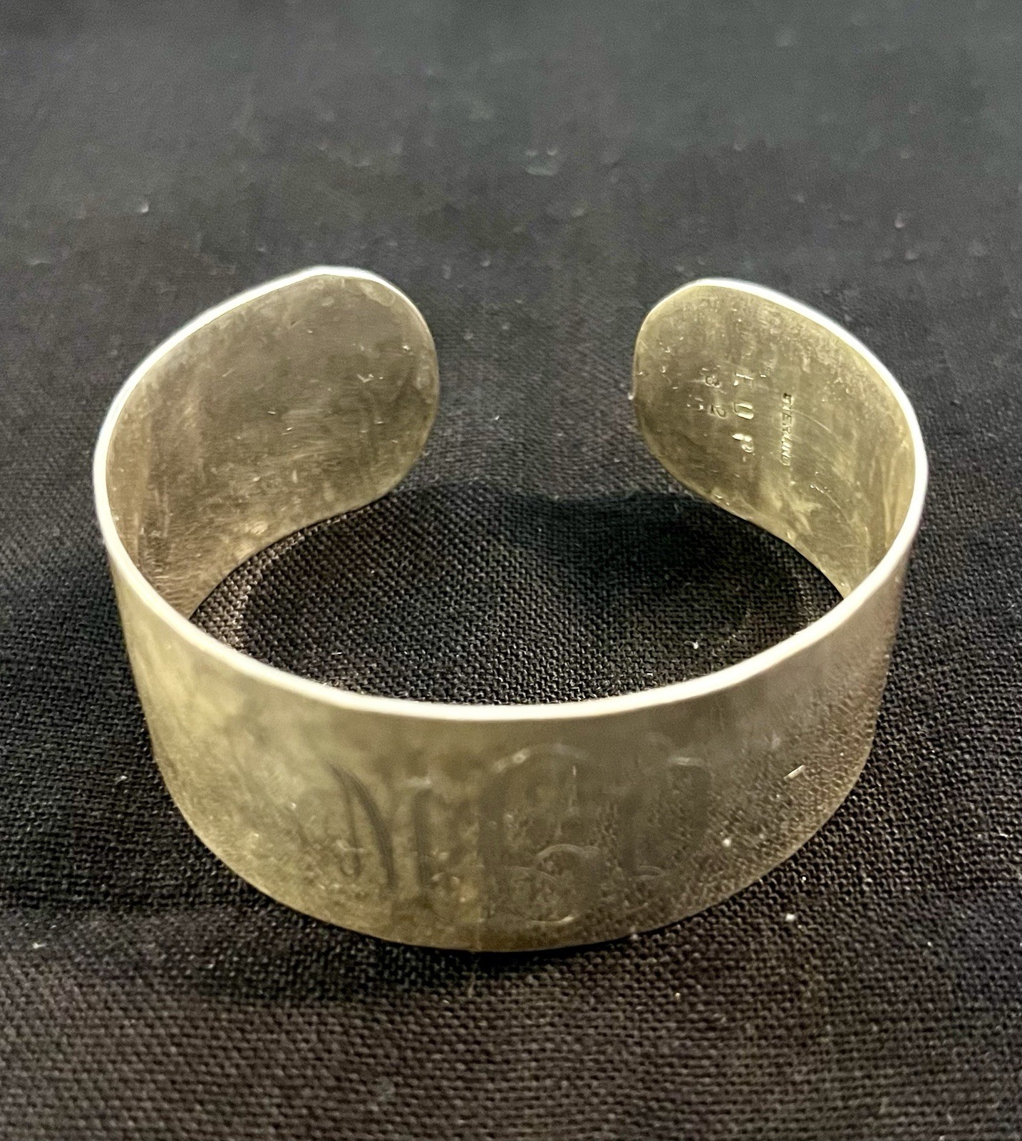 Vintage 925 Sterling CUFF BRACELET LIGHT HAMMERED 1 Oz (30g) Weight Monographed