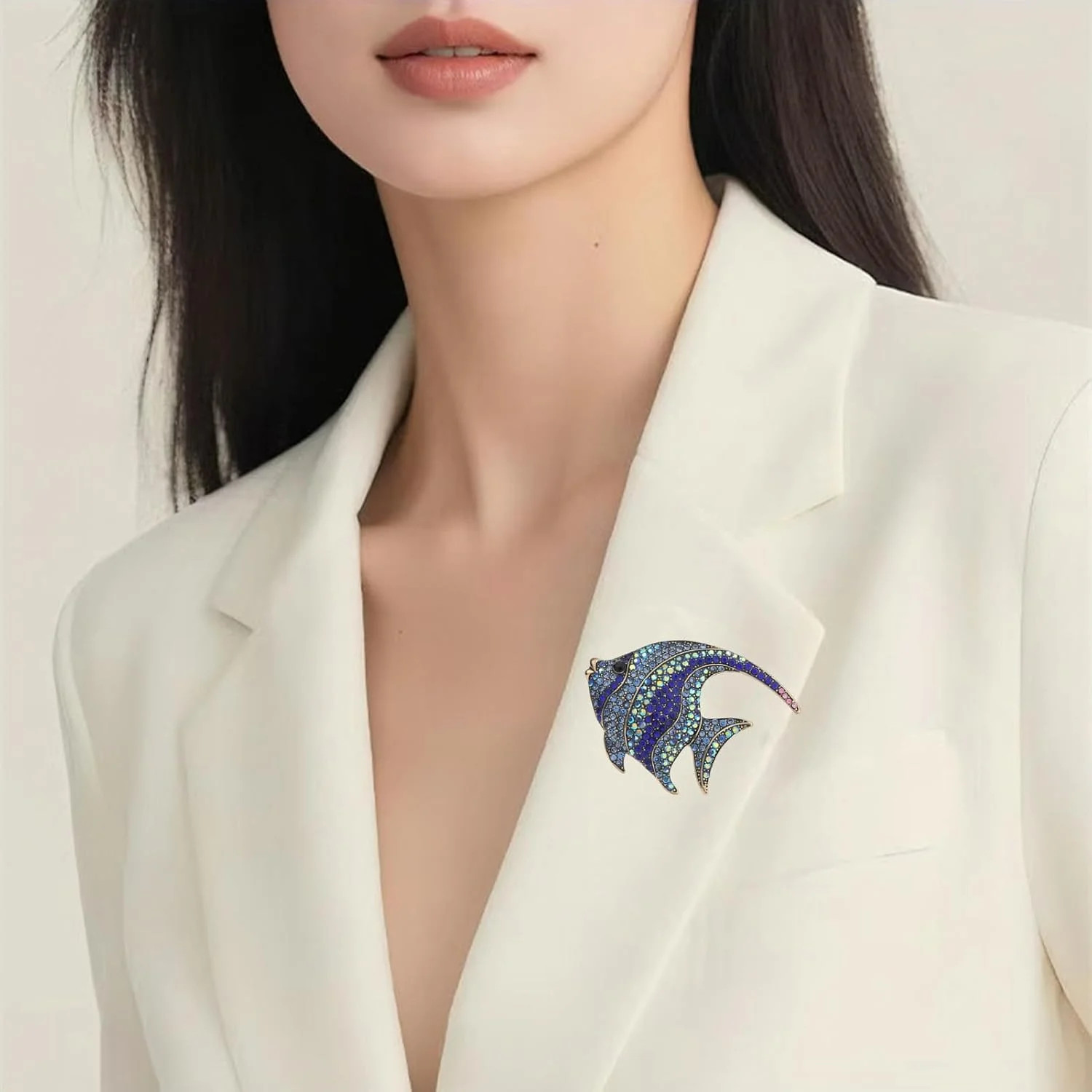 Brooch Pins For Women Fashion Elegant Brooches Lapel Badges Coat Sweater Scarves