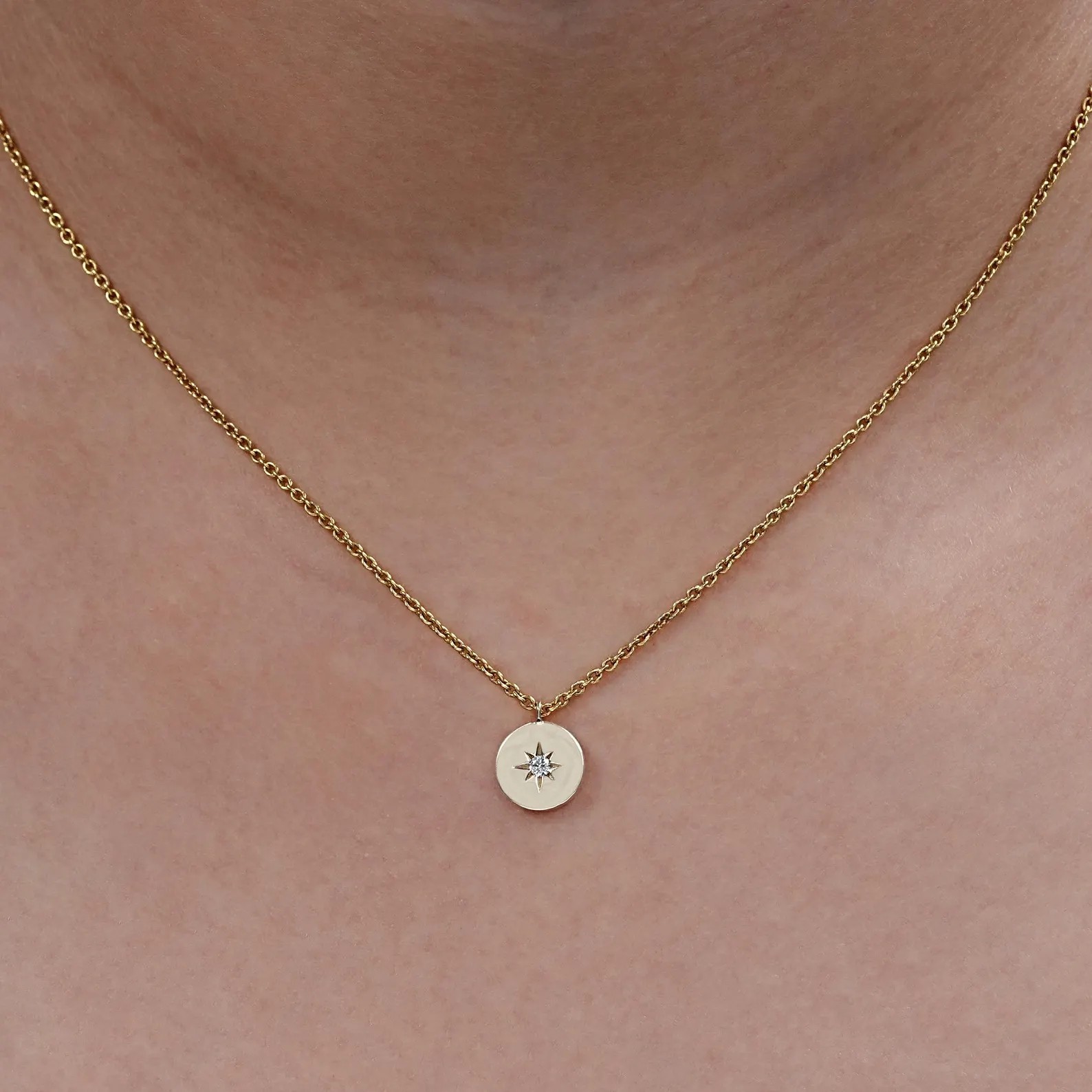 1.00 Ct Star Burst Round EF VS Lab Grown Diamond Necklace in 14K Yellow Gold
