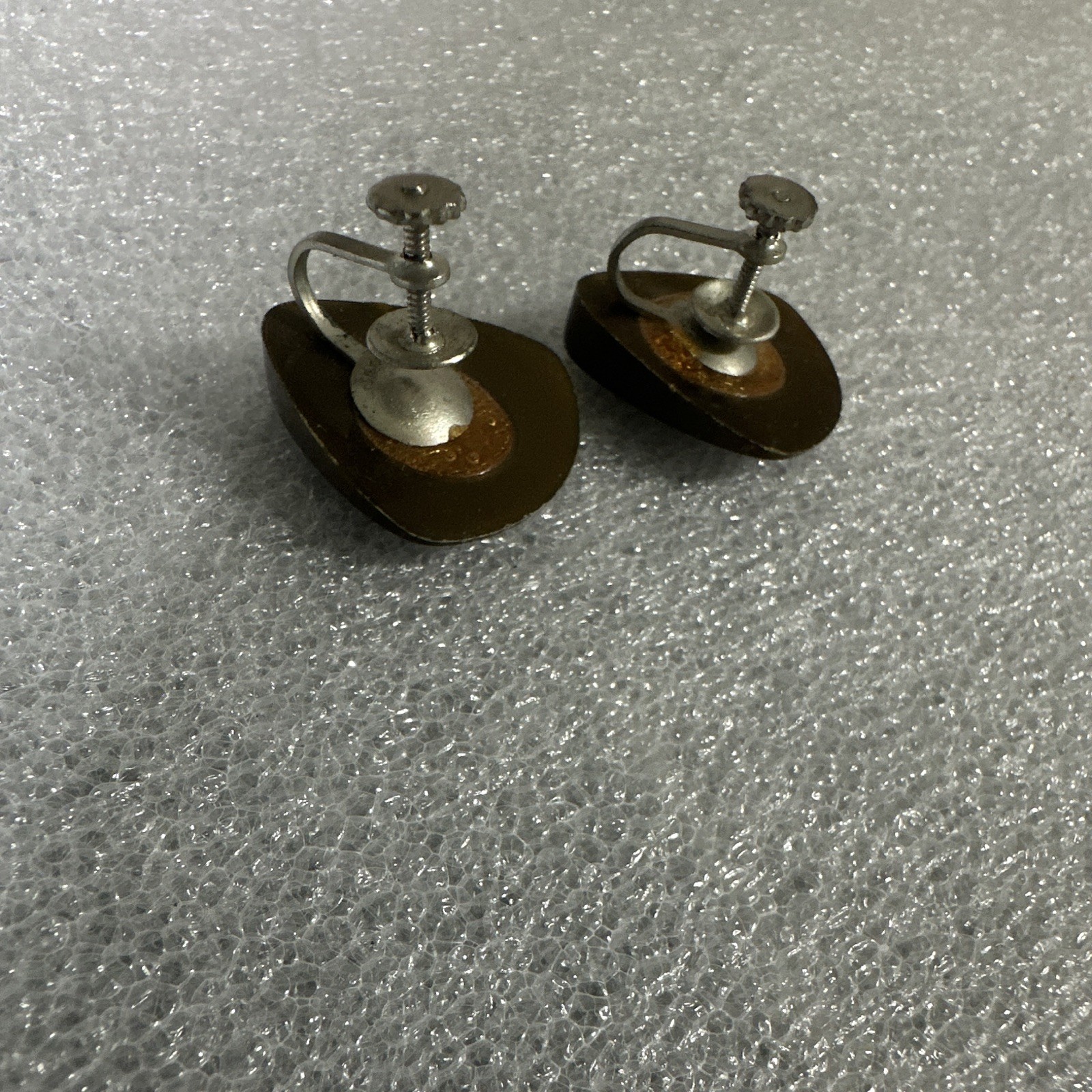 Gold Tone Triangle No Stone Stud Earrings Screw Back Pair Metal Lobe
