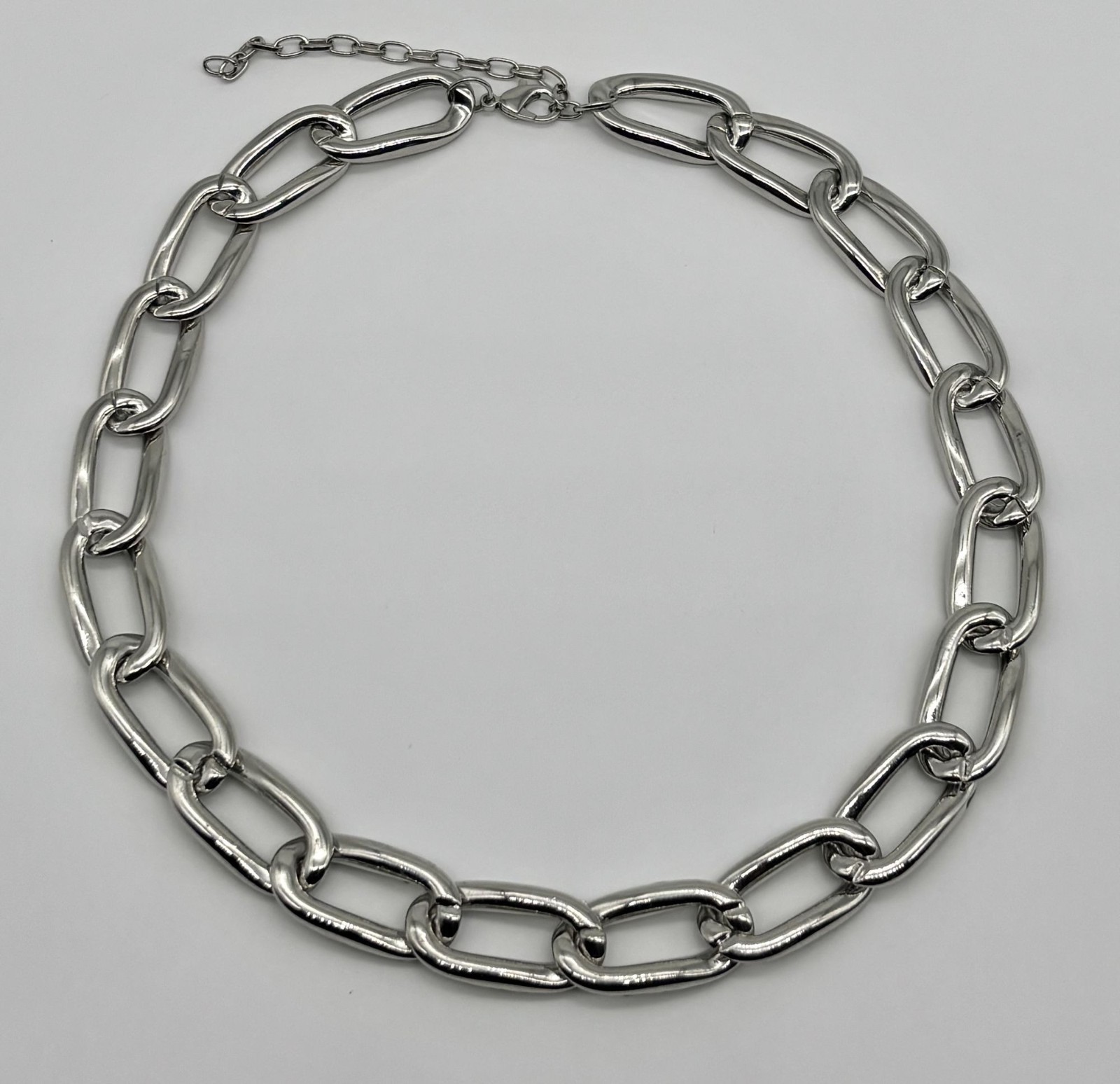 Curb Link and Green Pave Crystal Silver-Tone Collar Necklace Adjustable Unsigned