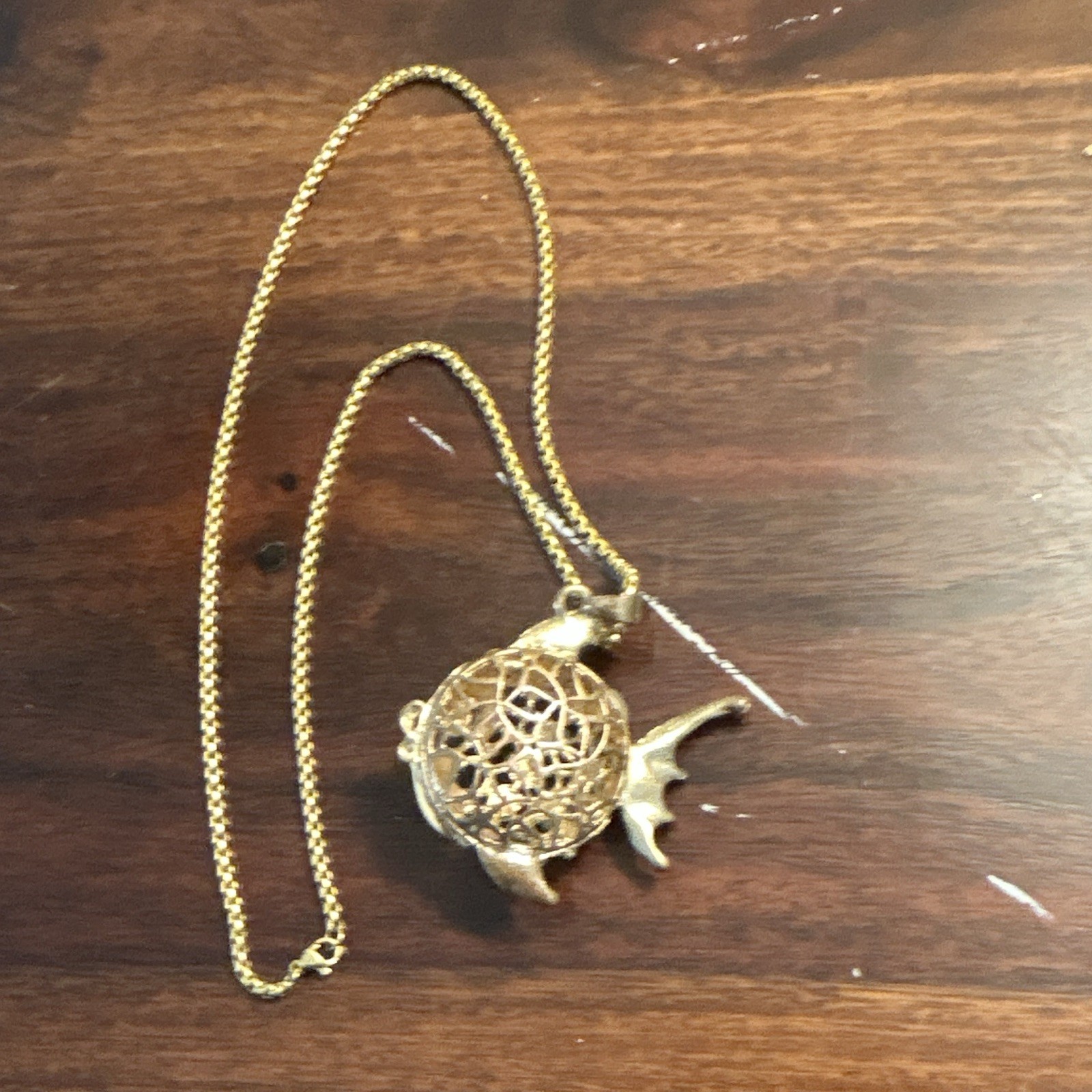 Gold Tone Rope Chain Necklace Fish Charm Pendant with White Oval Stones